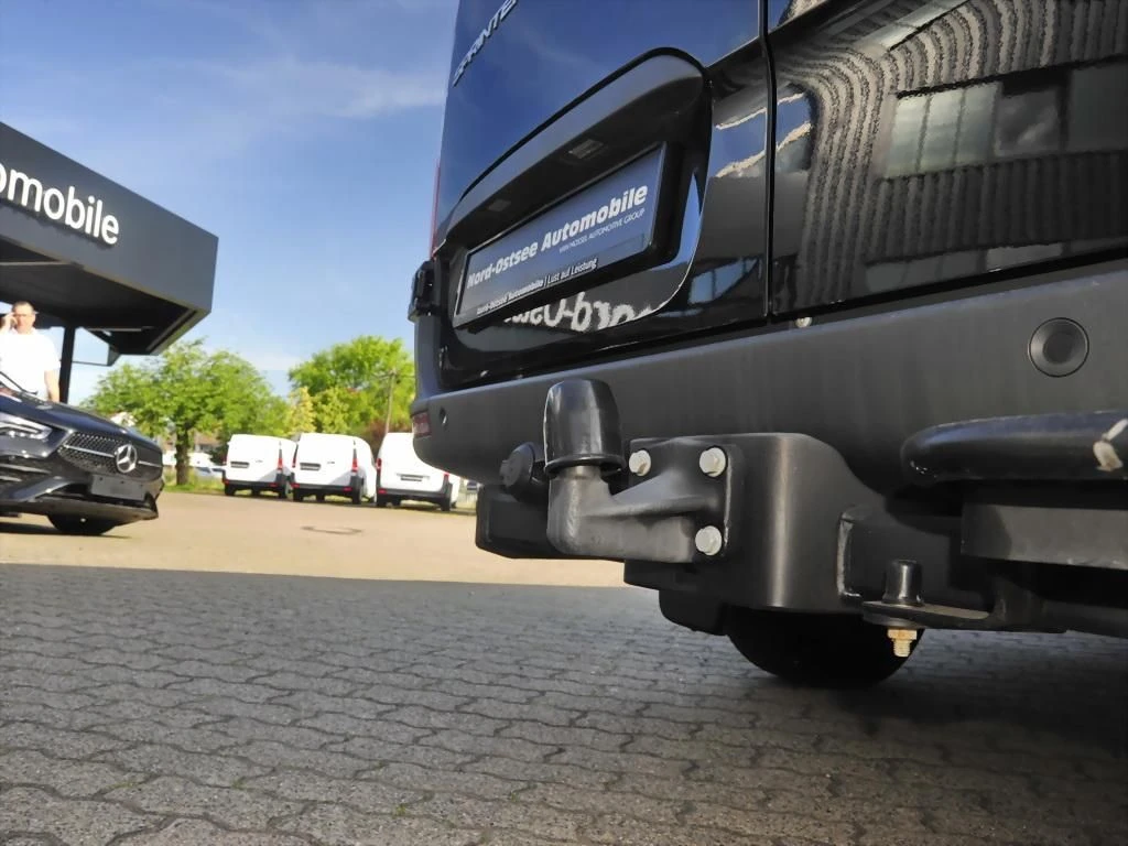 Mercedes-Benz-Sprinter 317-image-12