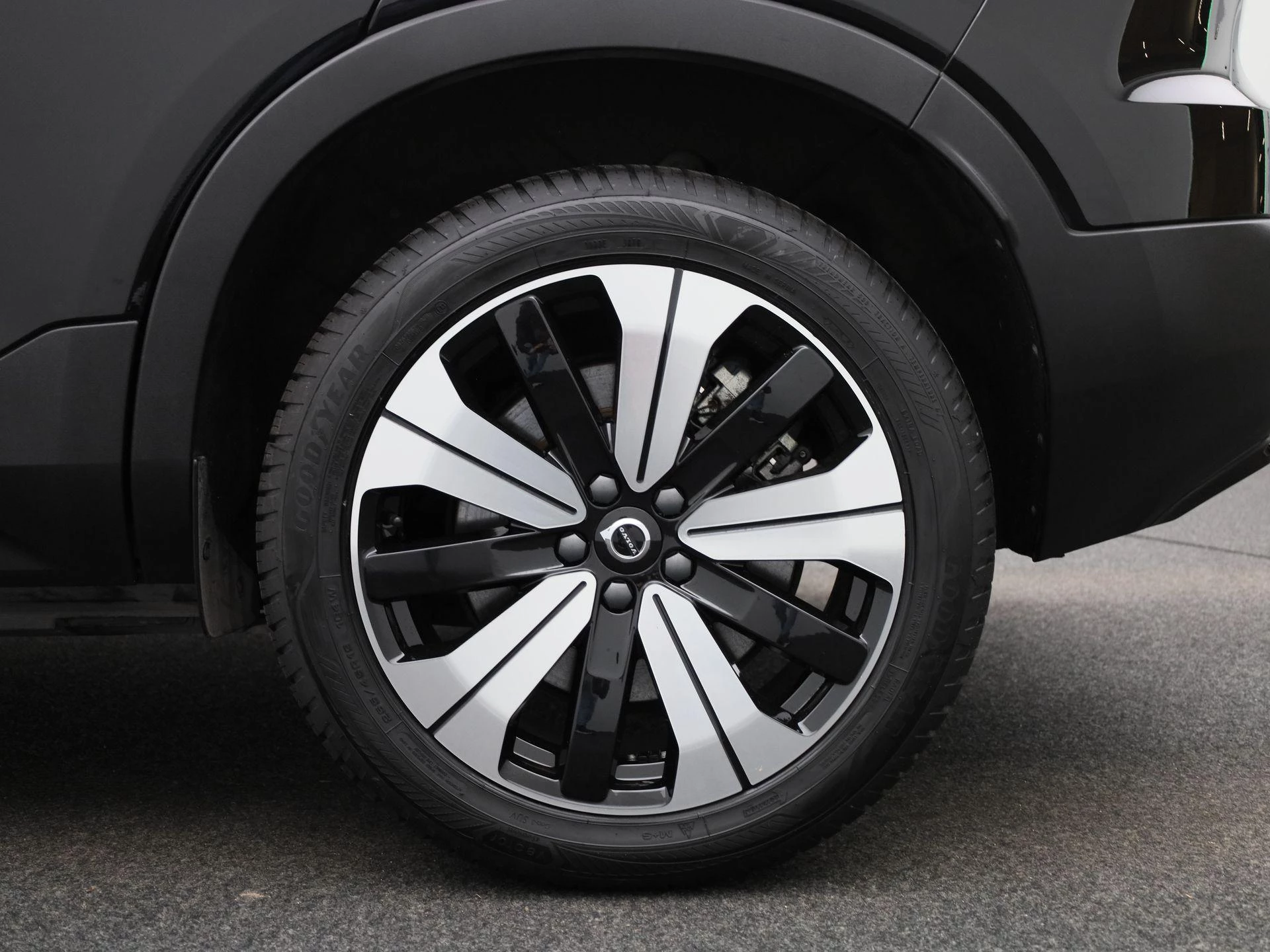 Volvo XC40 Recharge Core