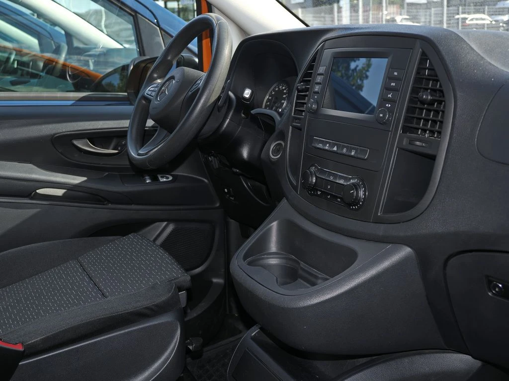 Mercedes-Benz-Vito 114-image-8