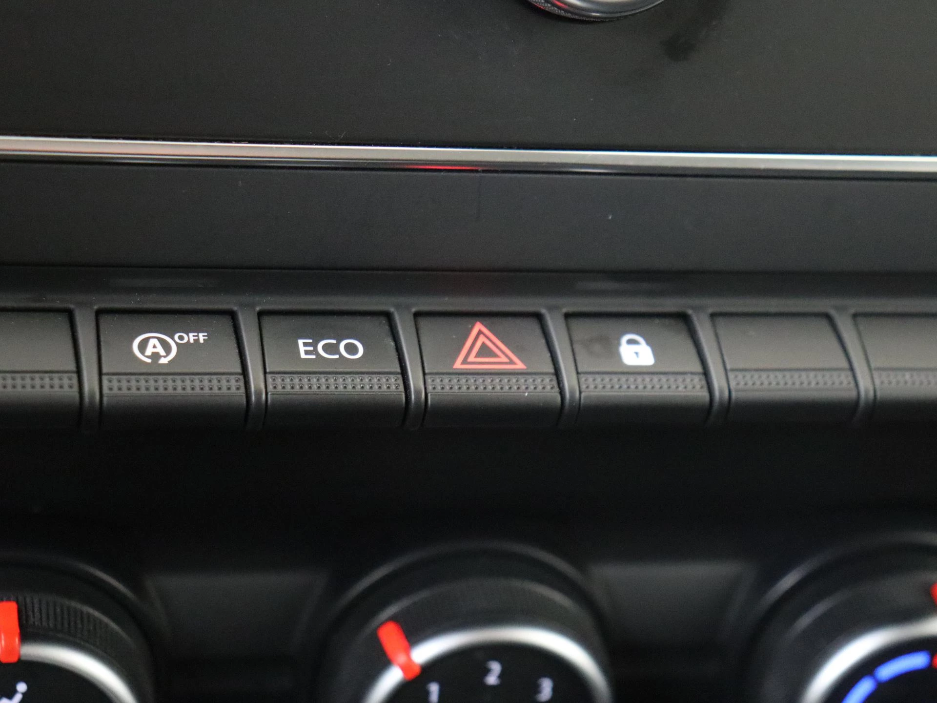 Renault-Captur-image-21