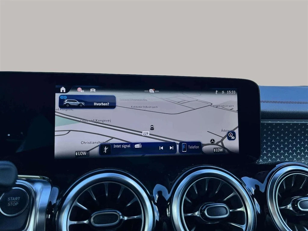 Mercedes-Benz-EQB-image-13