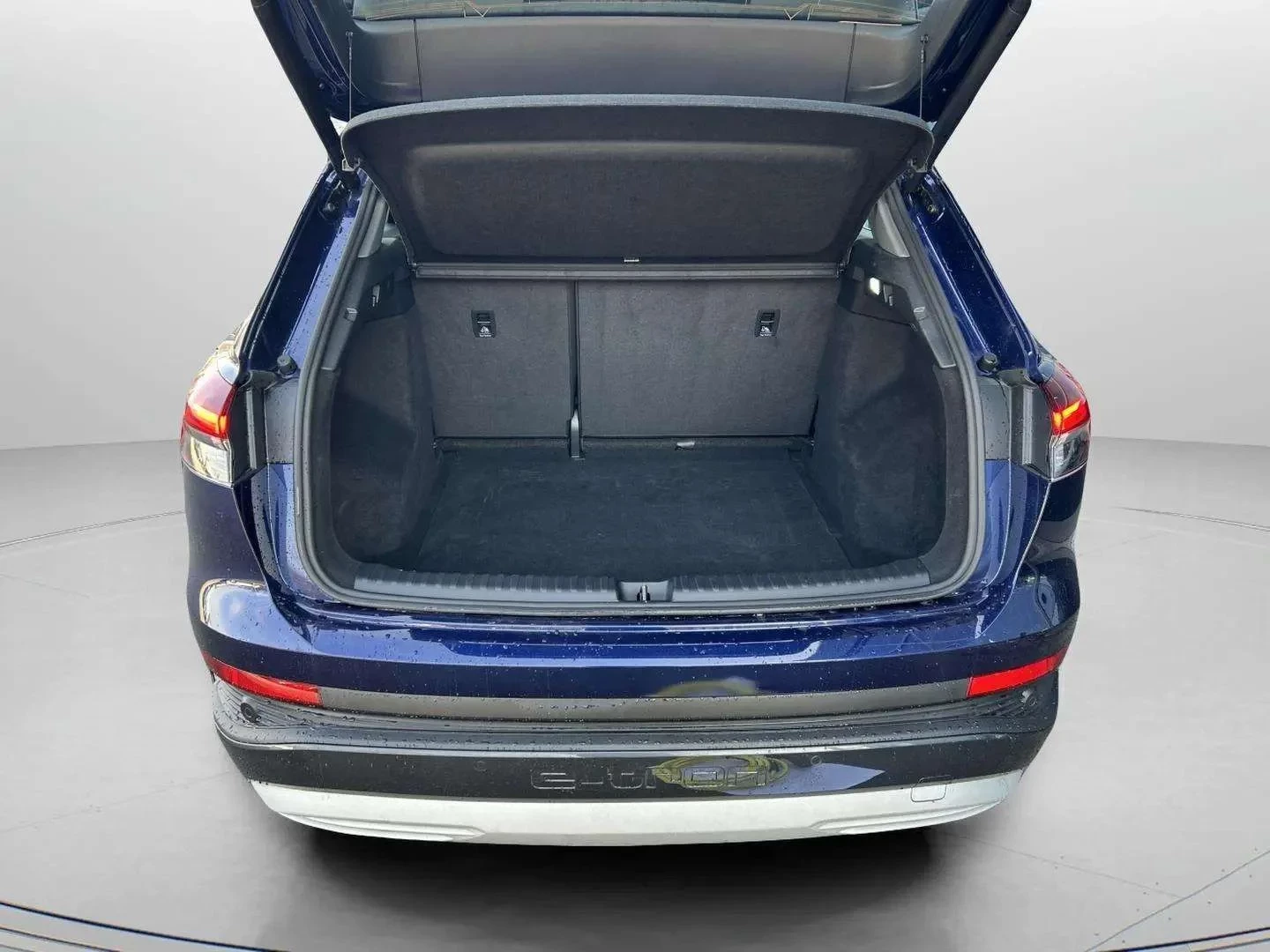 Audi-Q4 e-tron-image-20