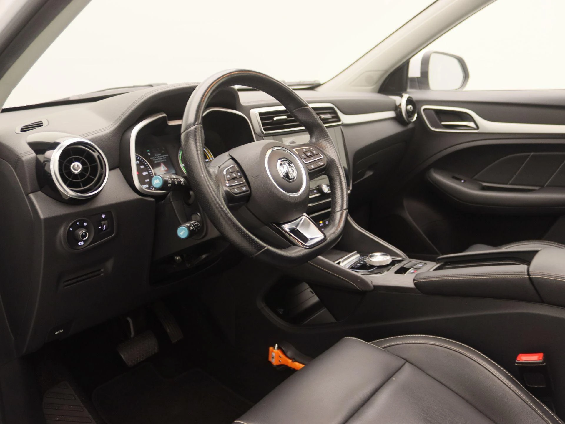 MG-ZS EV-image-22