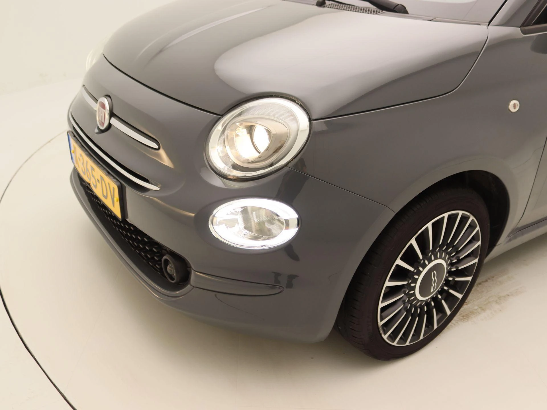 Fiat 500 1.0 Hybrid Launch Edition