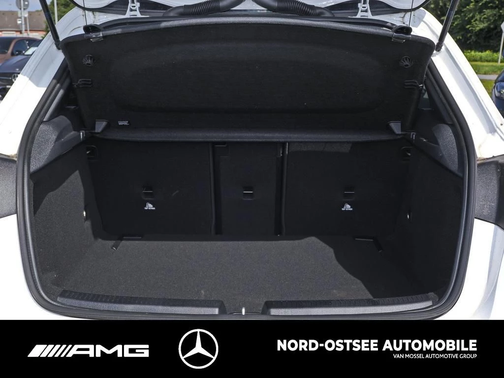Mercedes-Benz A-Klasse 200 SPECIAL EDITION AMG ADV.+ KAM PANO MBUX AMG Line