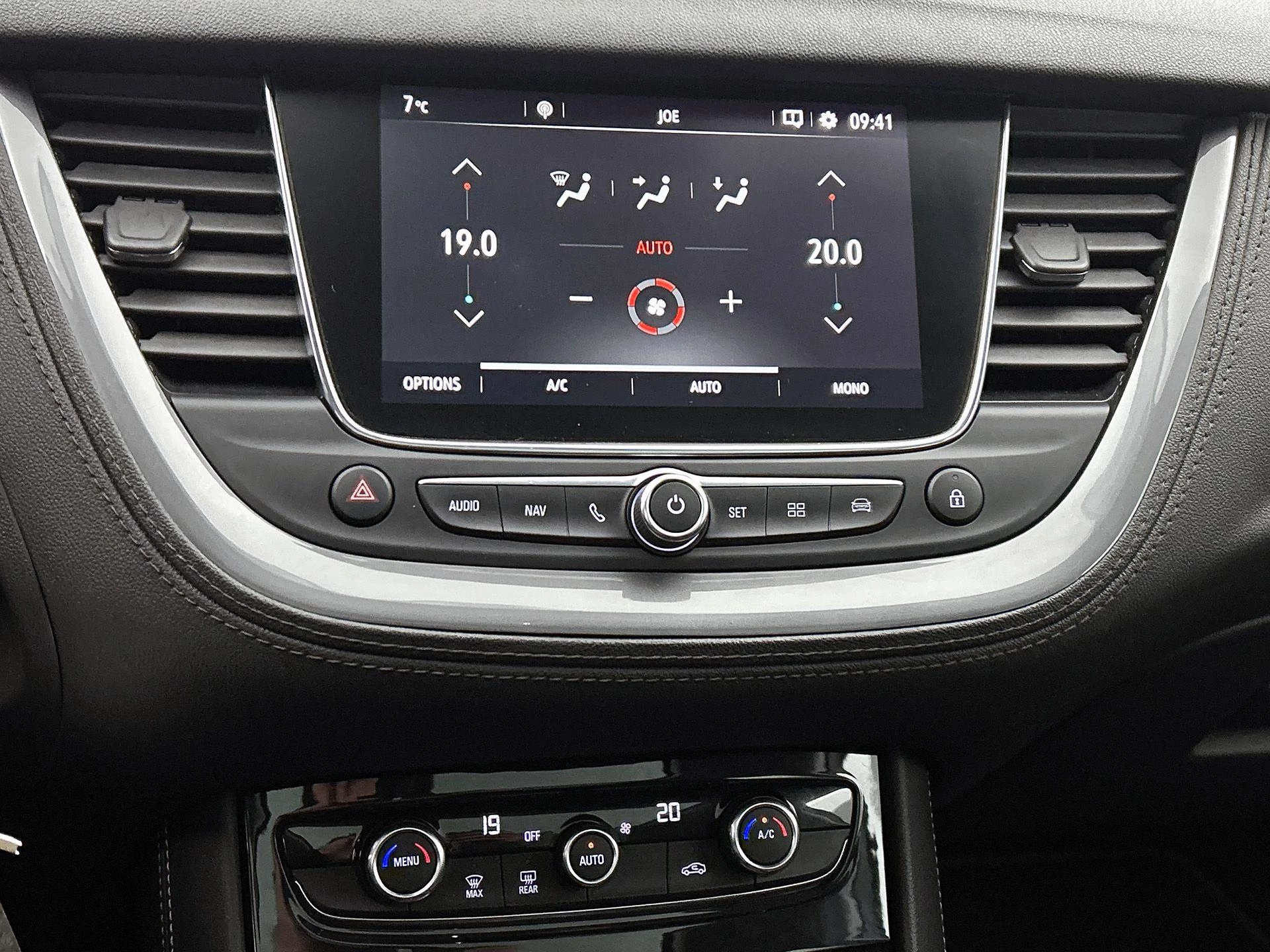 Opel-Grandland X-image-31