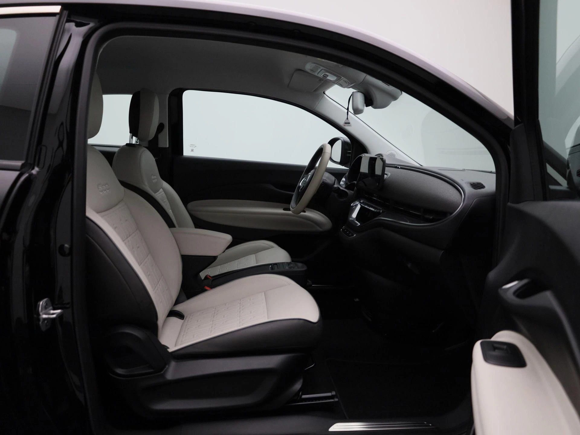 Fiat 500 500e 42 kWh La Prima
