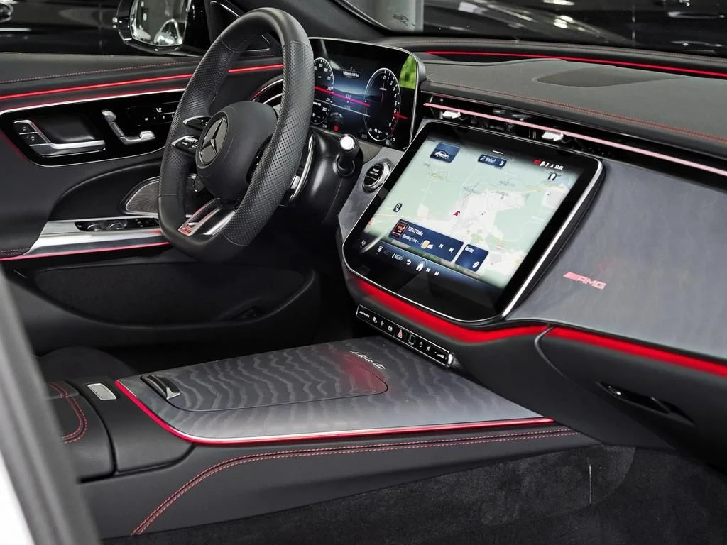 Mercedes-AMG-E-Klasse 53 AMG-image-13