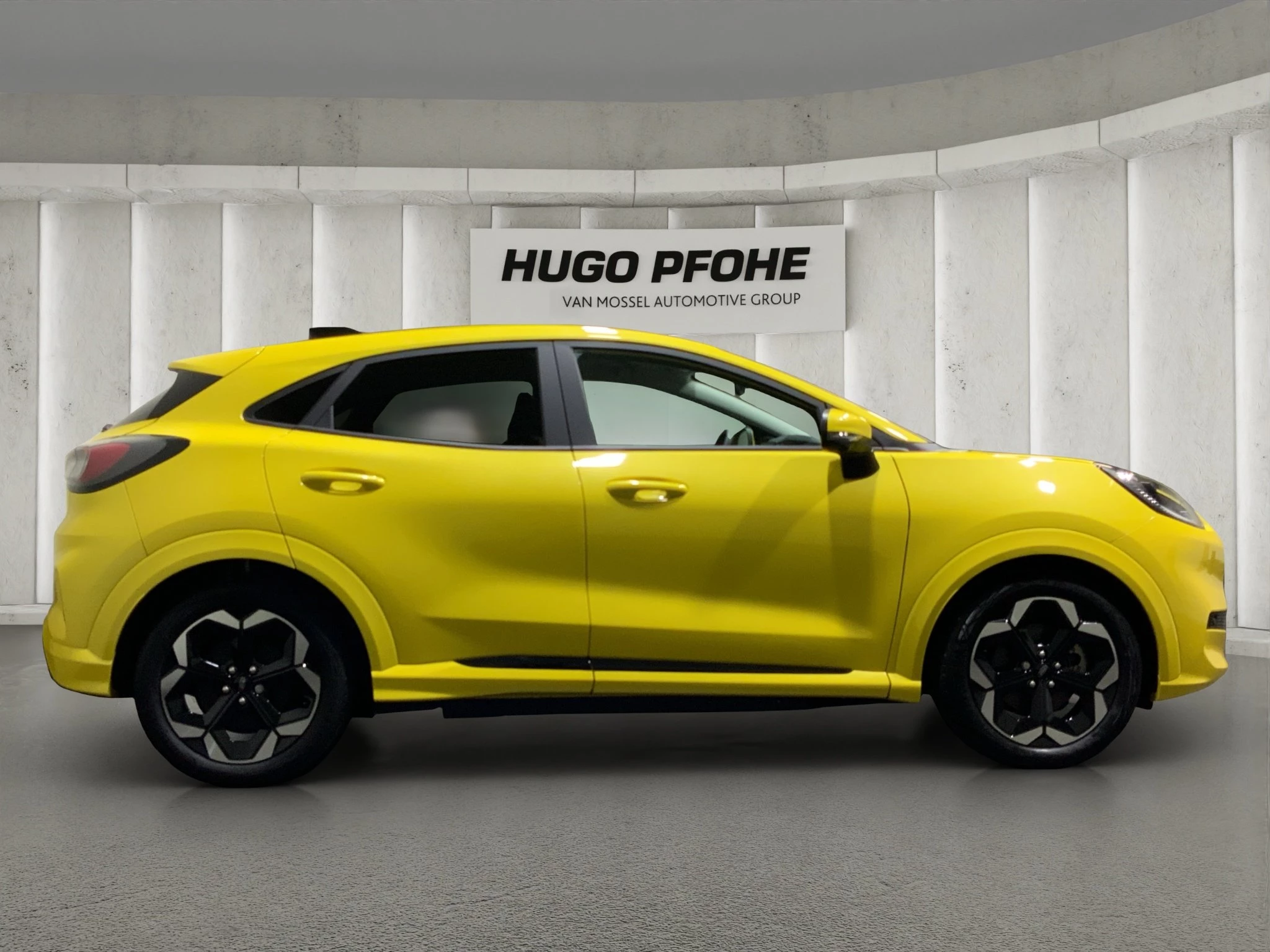 Ford Puma Premium 43 kWh 124kW (168PS)