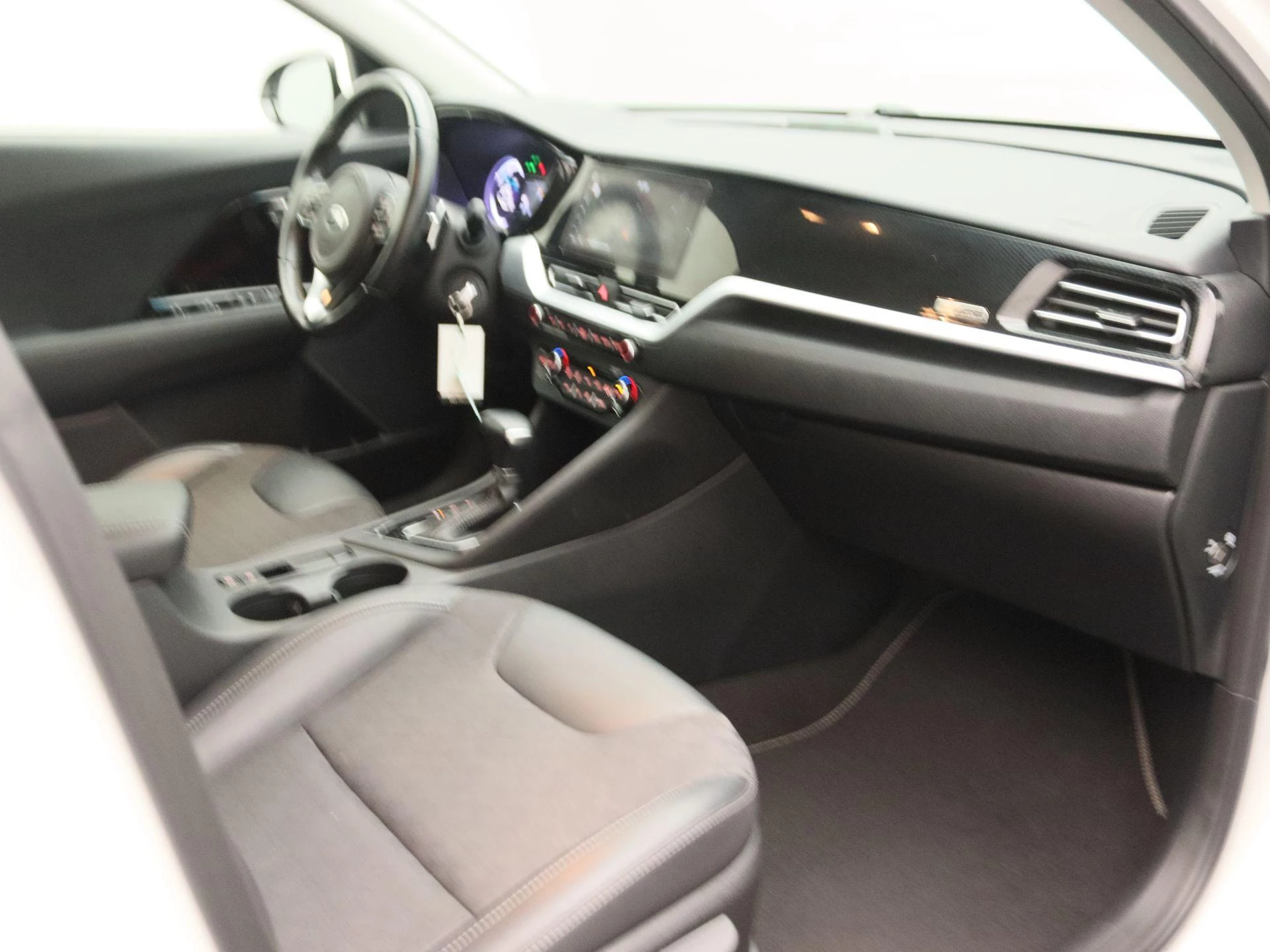 Kia-Niro-image-22