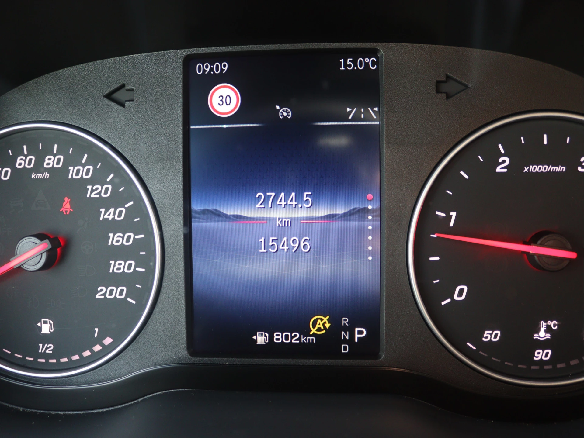 Mercedes-Benz-Sprinter-image-6