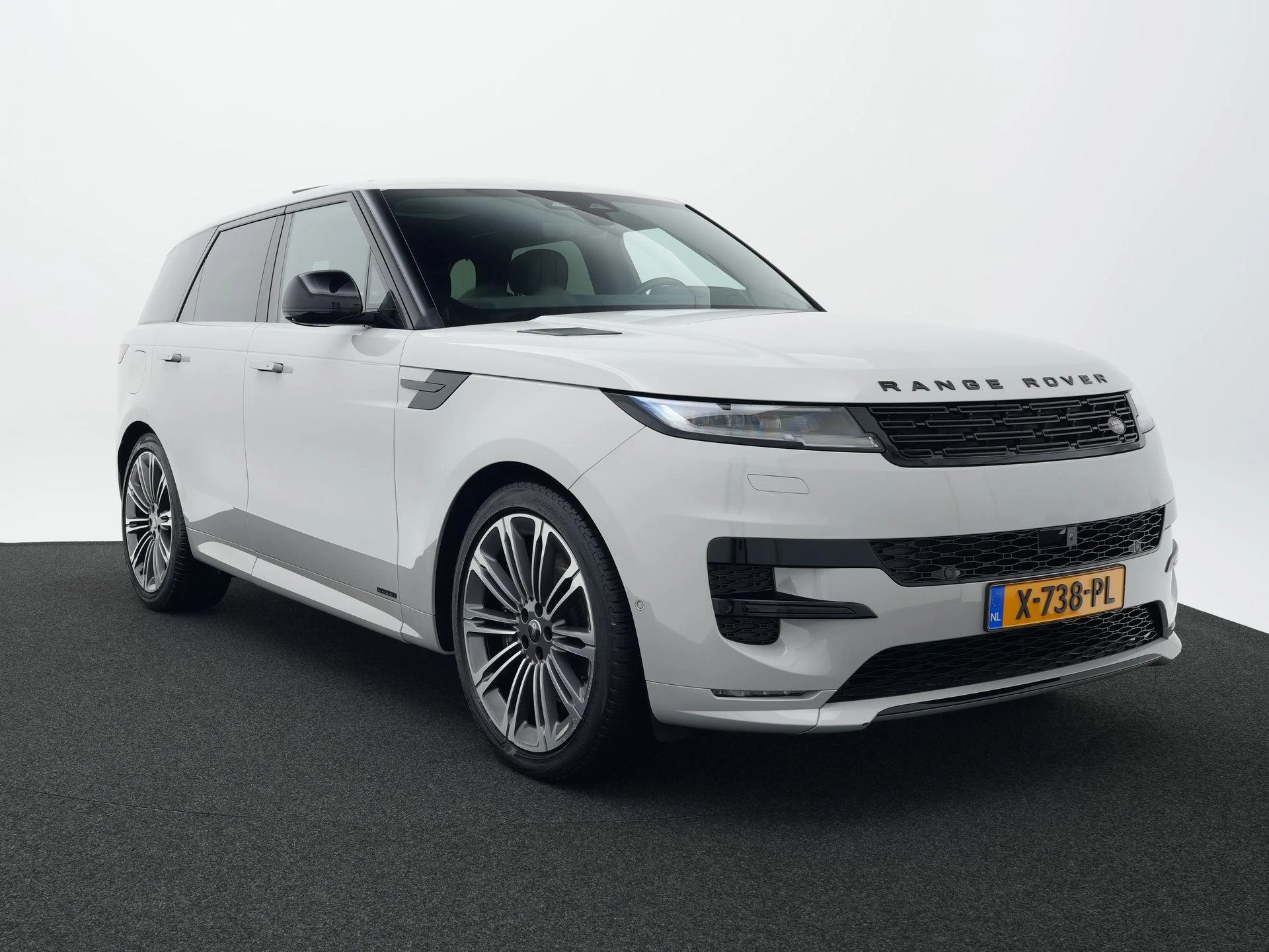 Land Rover-Range Rover Sport-image-13