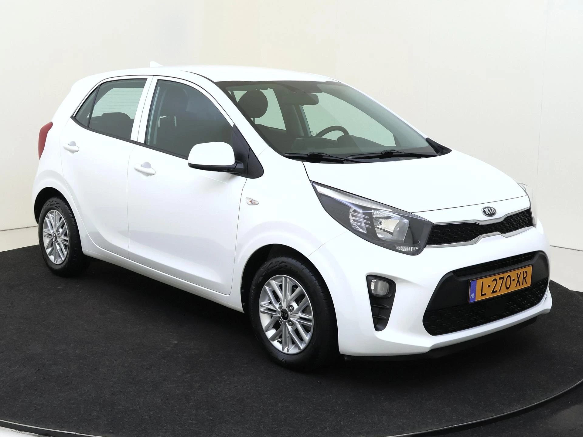 Kia-Picanto-image-1