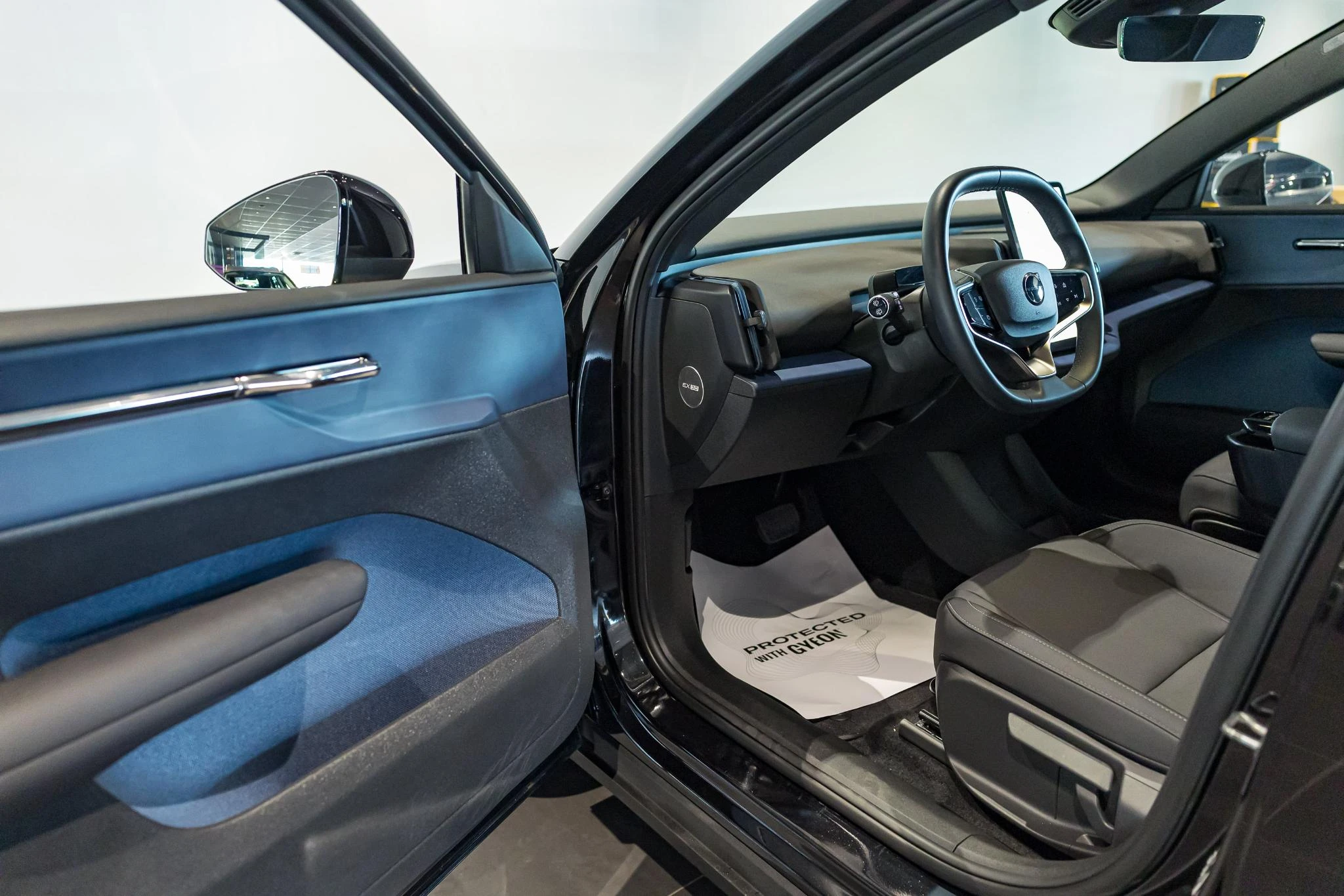 Volvo-EX30-image-18