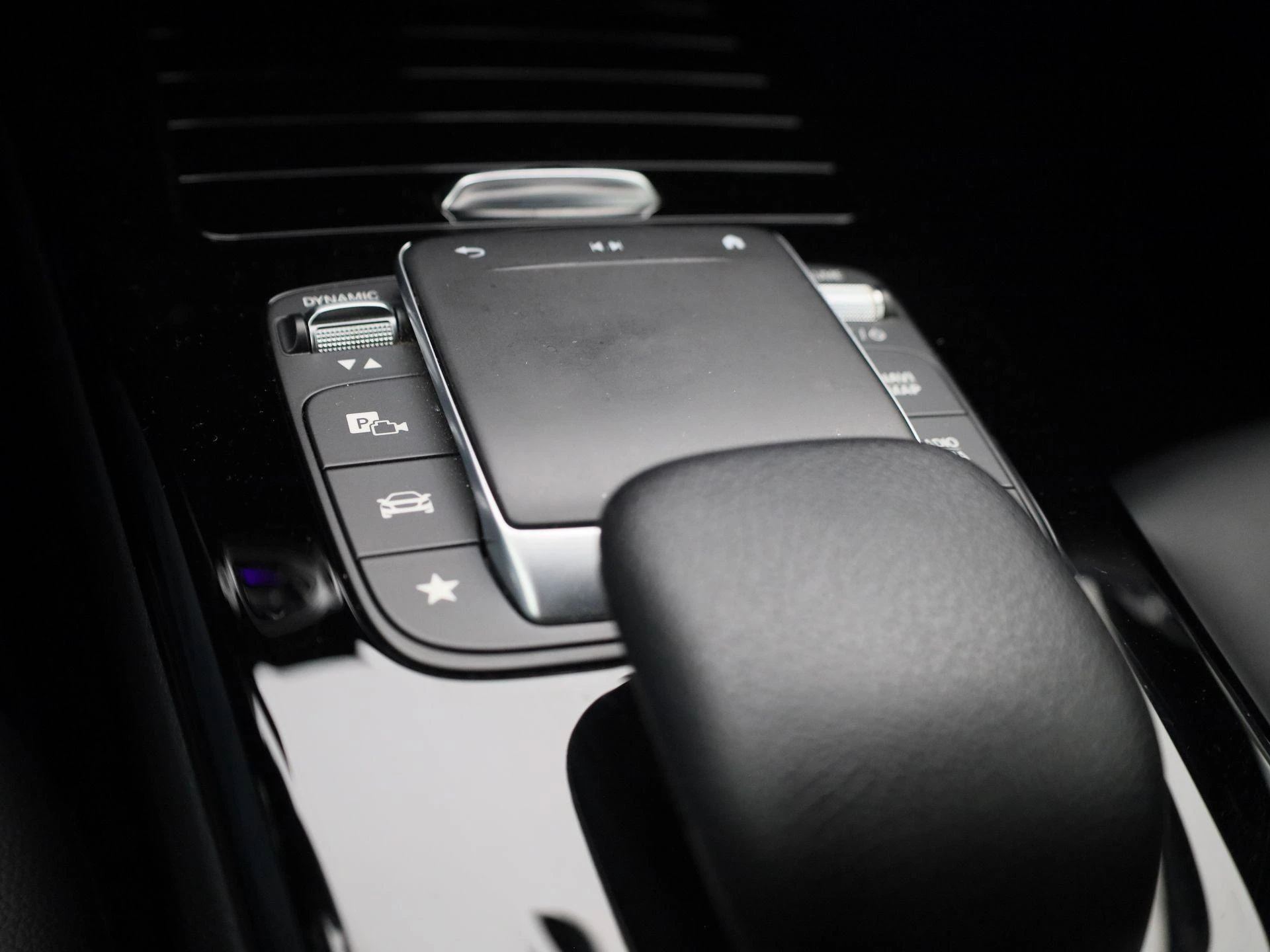 Mercedes-Benz-A-Klasse-image-19