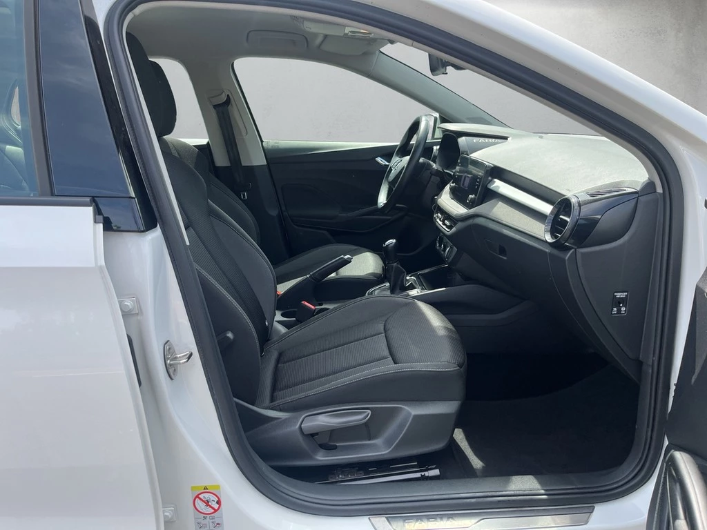 Škoda Fabia 1.0 TSI Tour *LED*