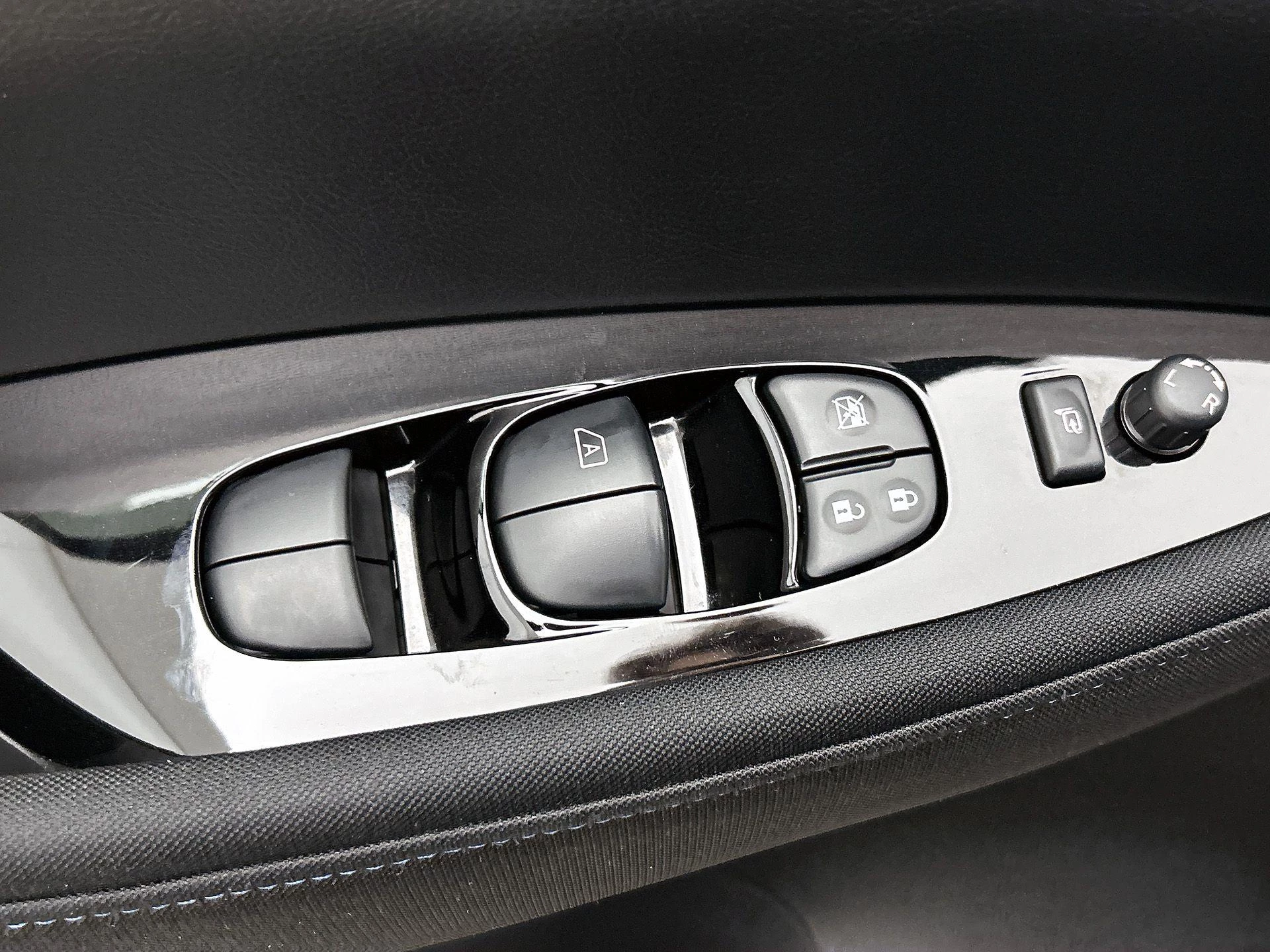 Nissan-Leaf-image-40