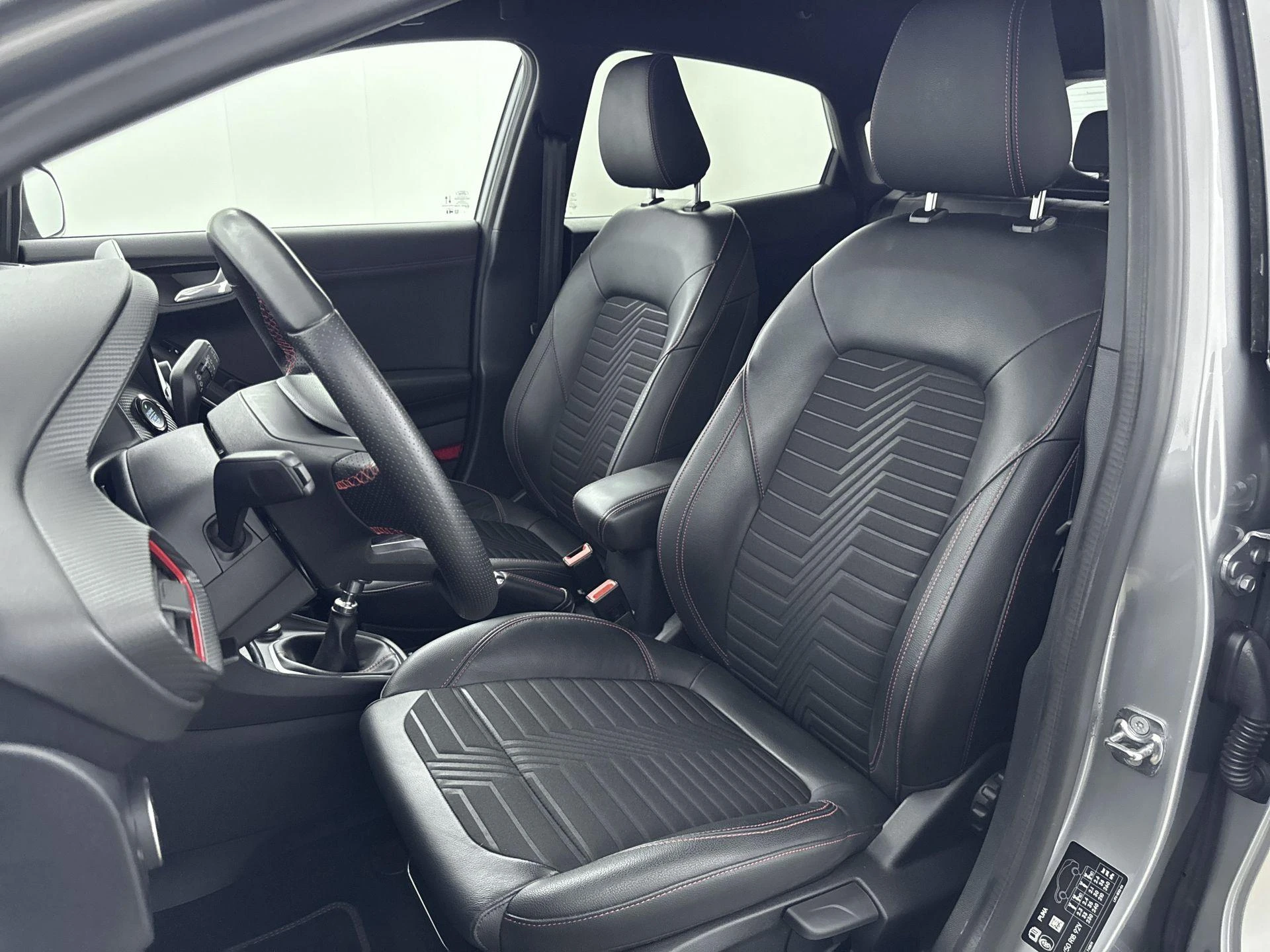 Ford-Puma-image-25