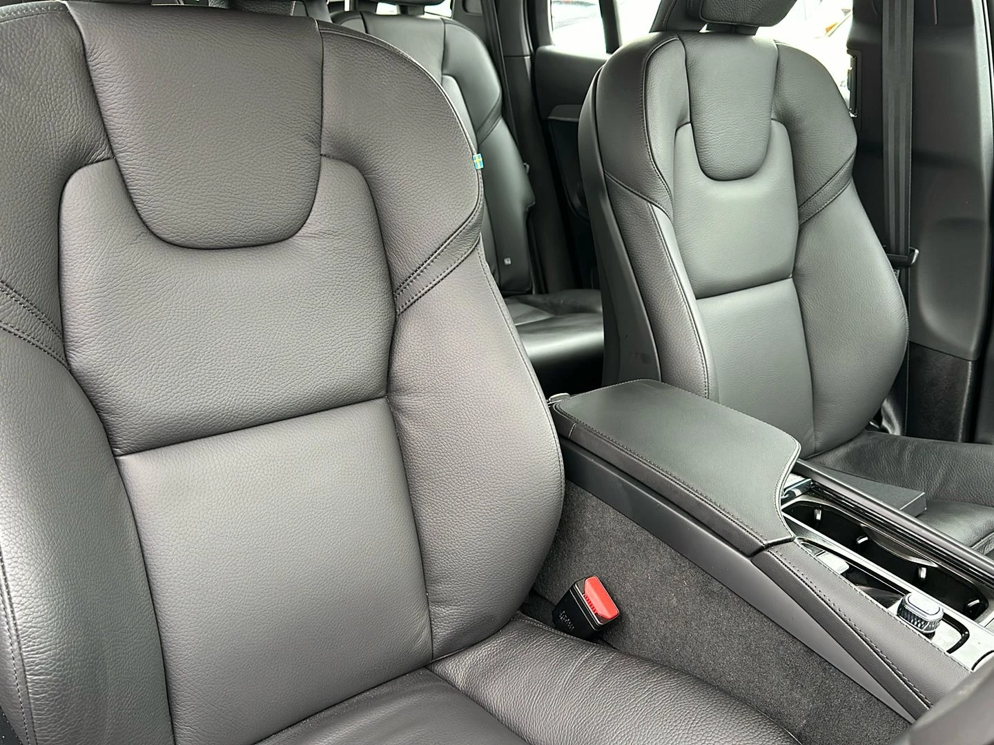 Volvo-XC90-image-16