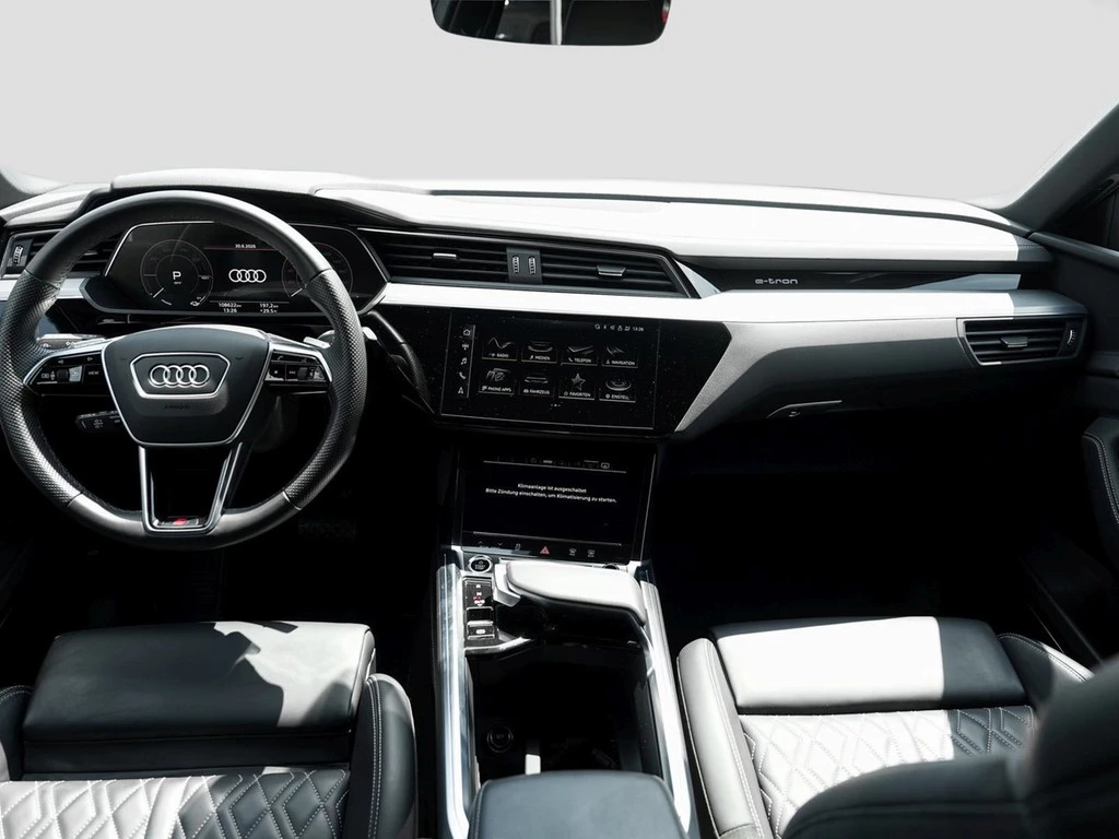 Audi-e-tron-image-12