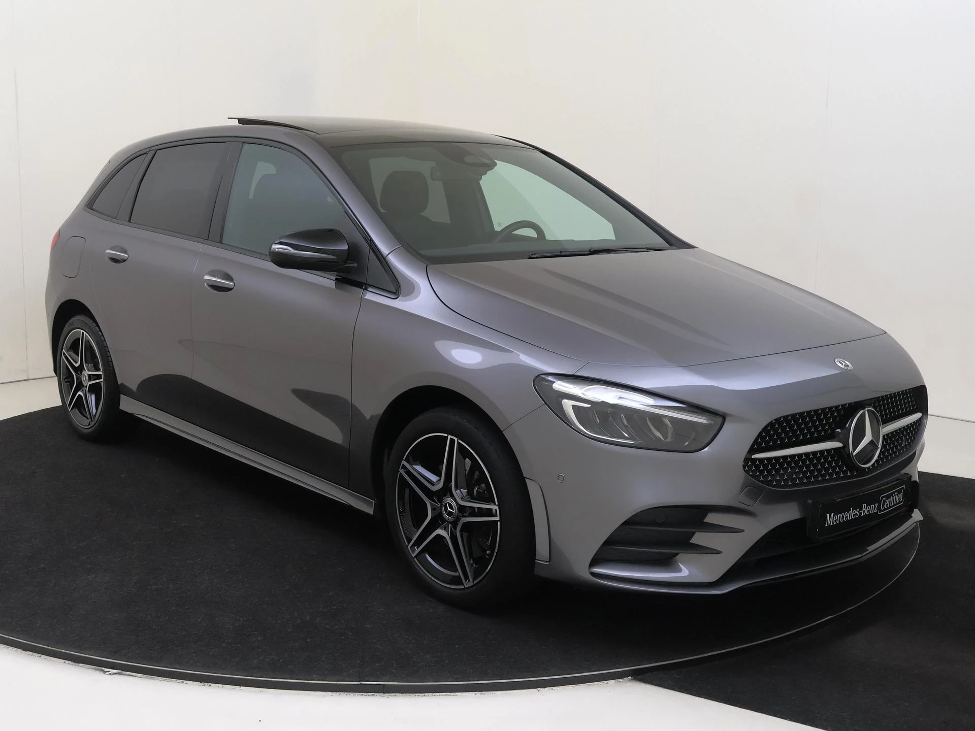 Mercedes-Benz B-Klasse 250 e Star Edition AMG Line