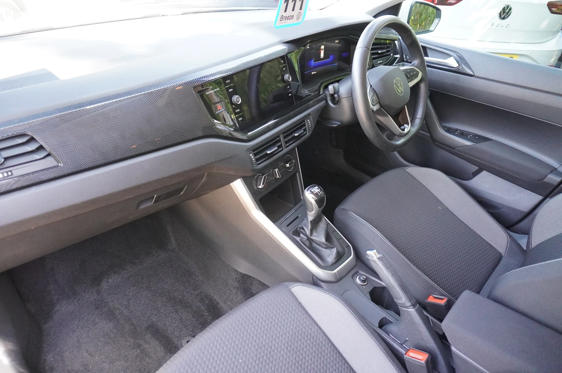Volkswagen-Polo-image-1