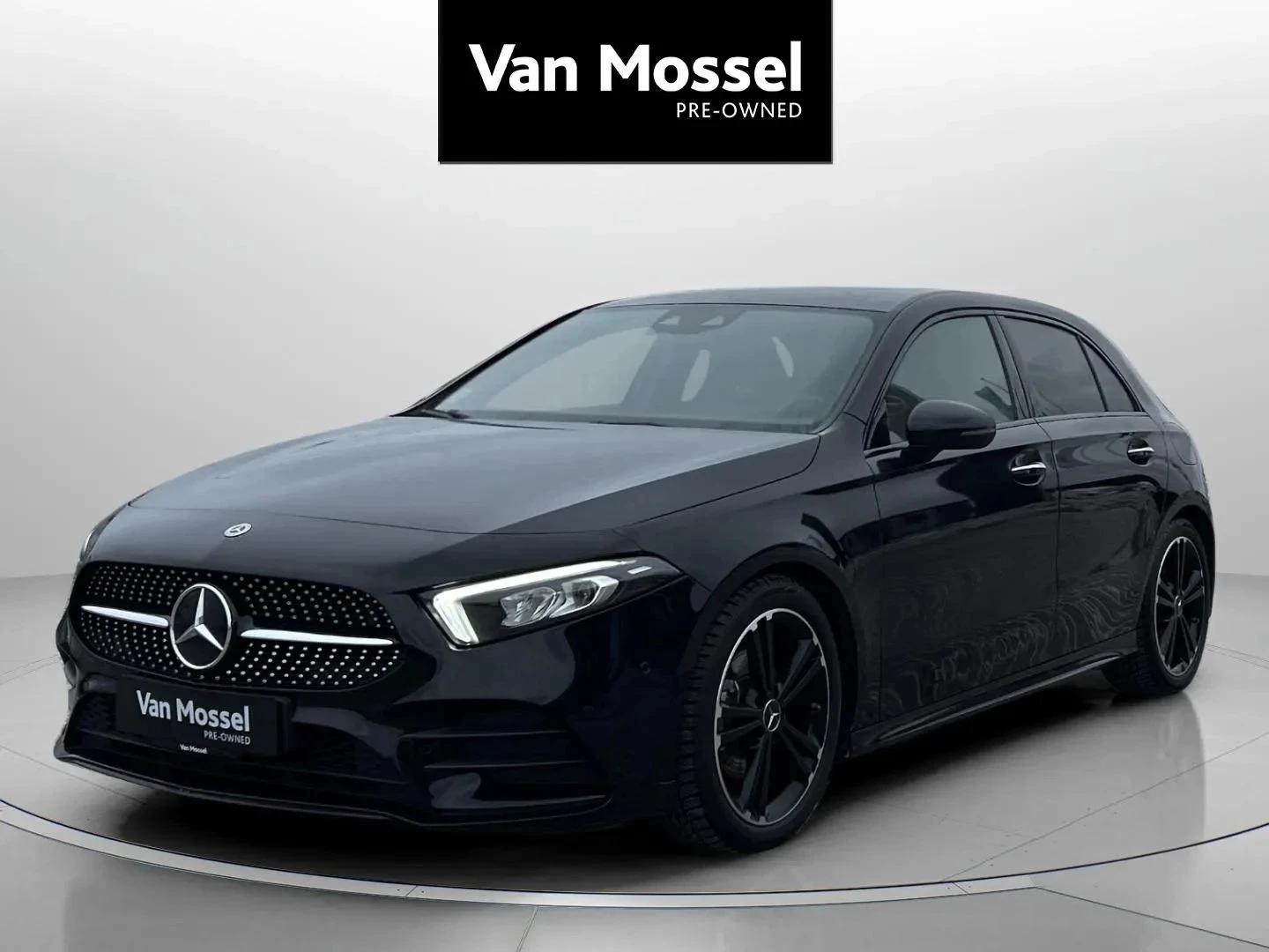 Mercedes-Benz-A-Klasse-image-0