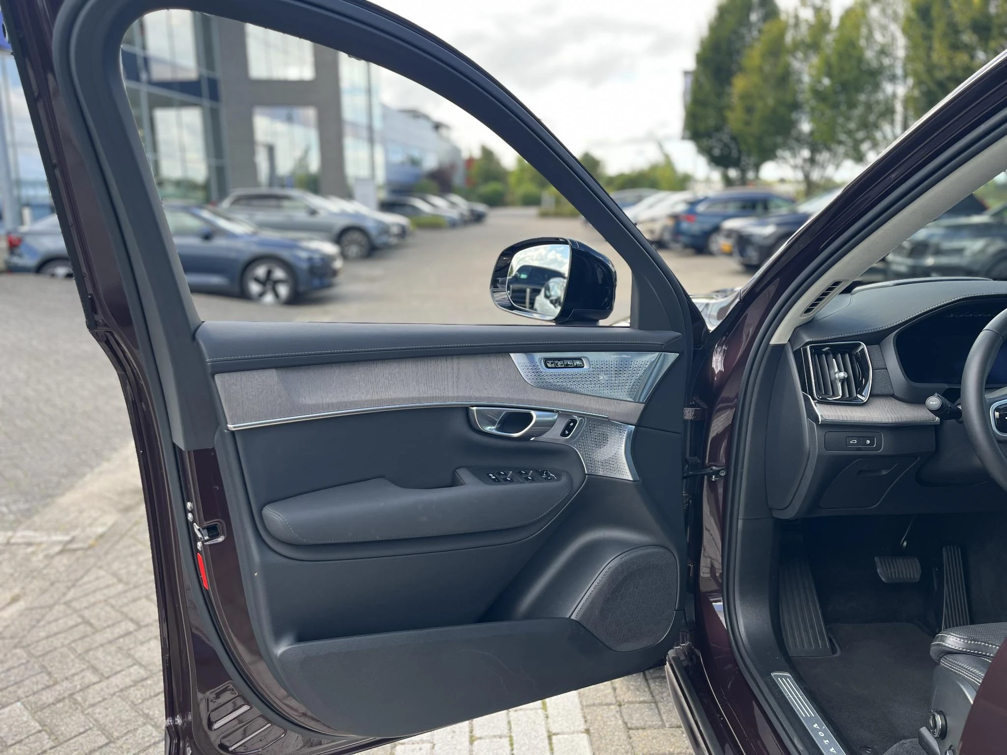 Volvo-XC90-image-5