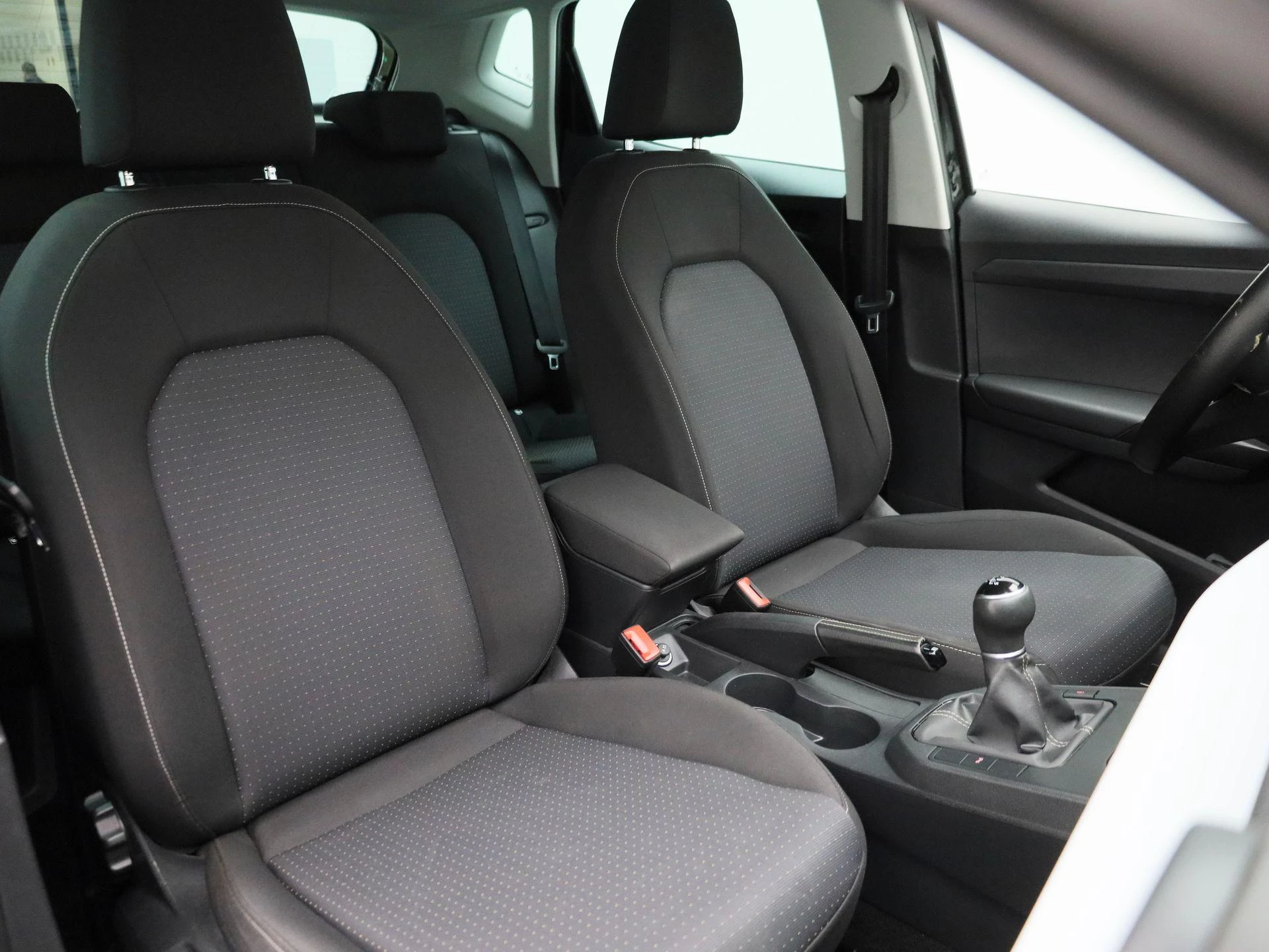 SEAT-Ibiza-image-33