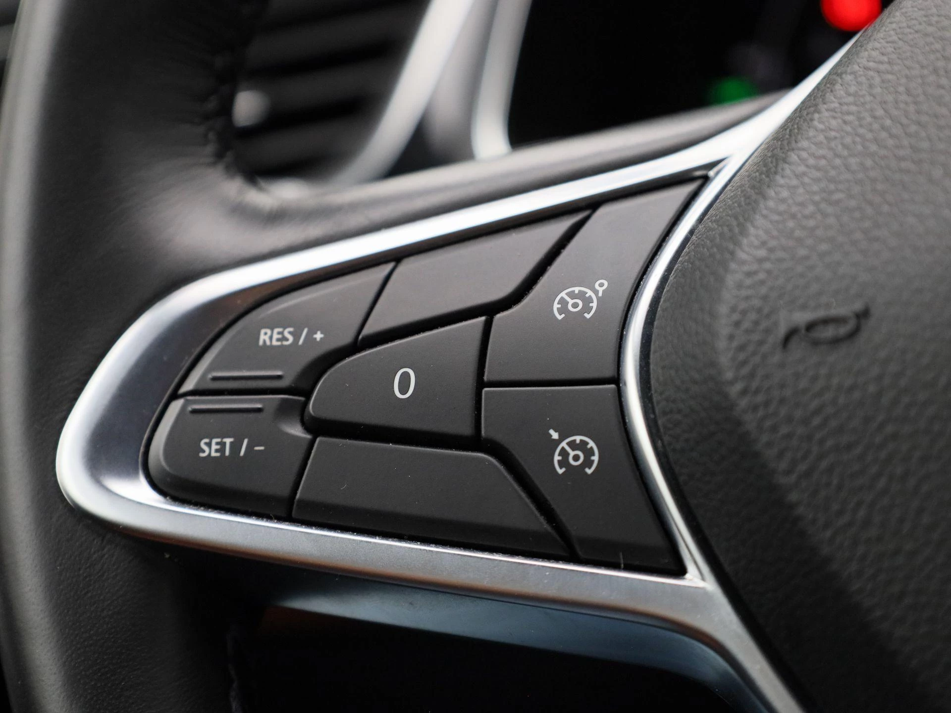 Renault-Captur-image-18