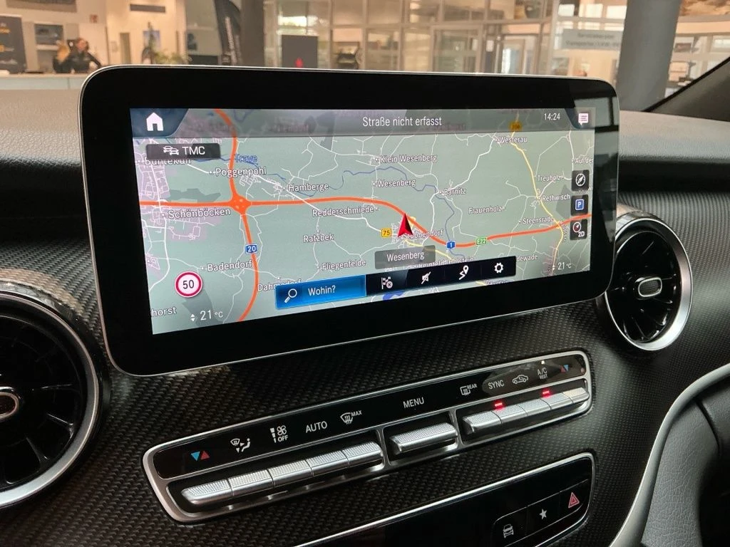 Mercedes-Benz-V-Klasse 300-image-14
