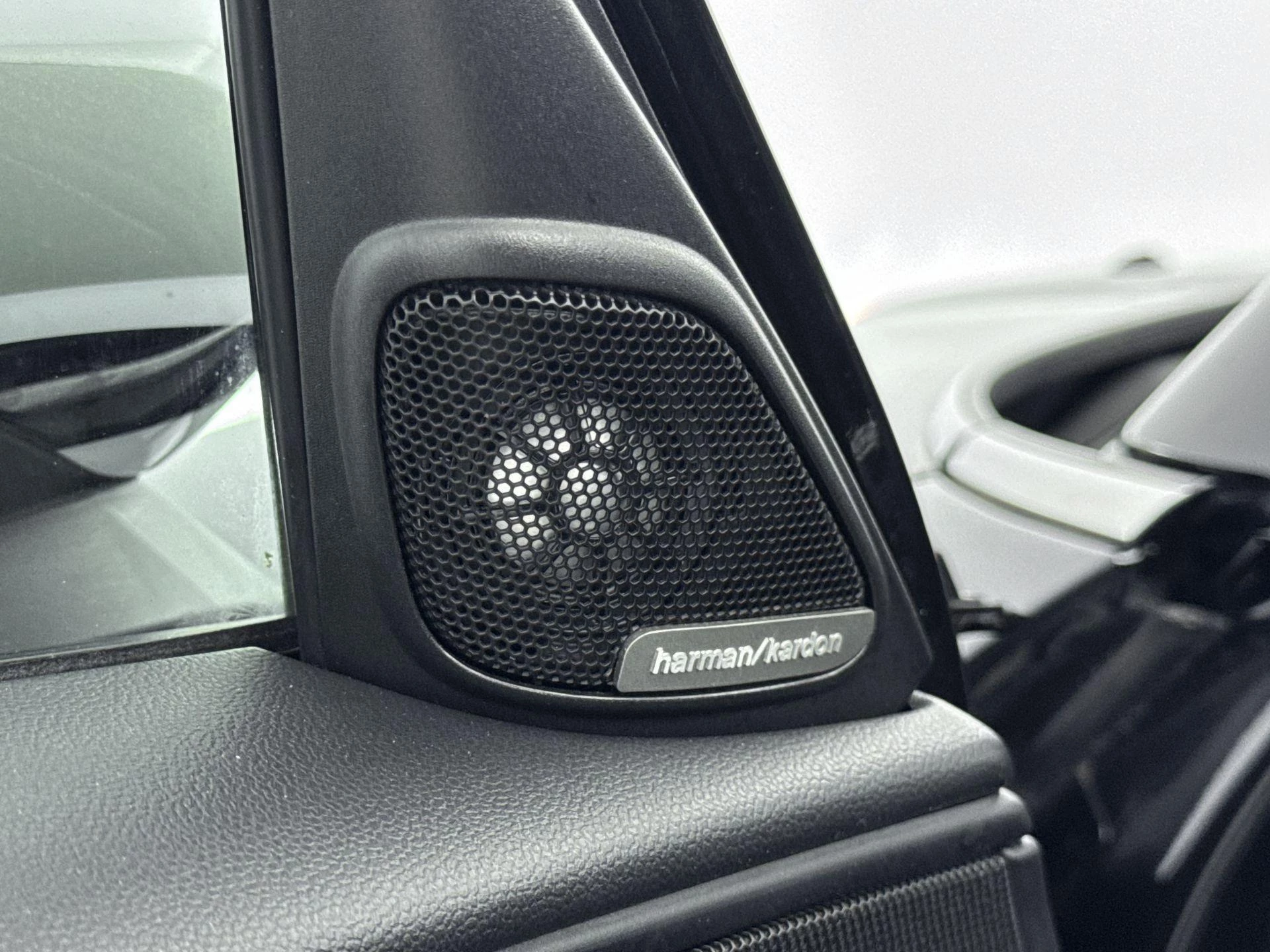 MINI-Countryman-image-10