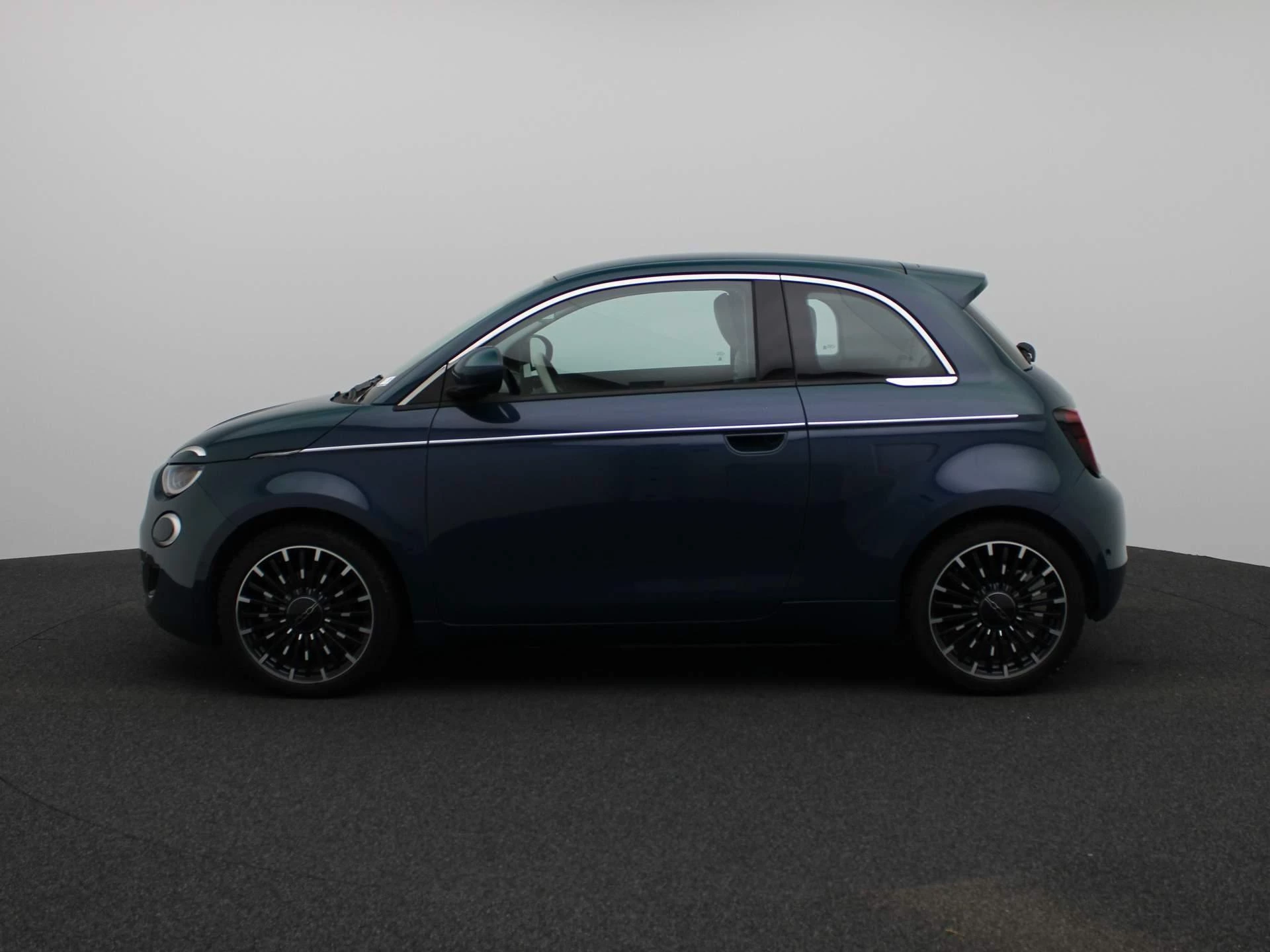 Fiat-500e-image-3