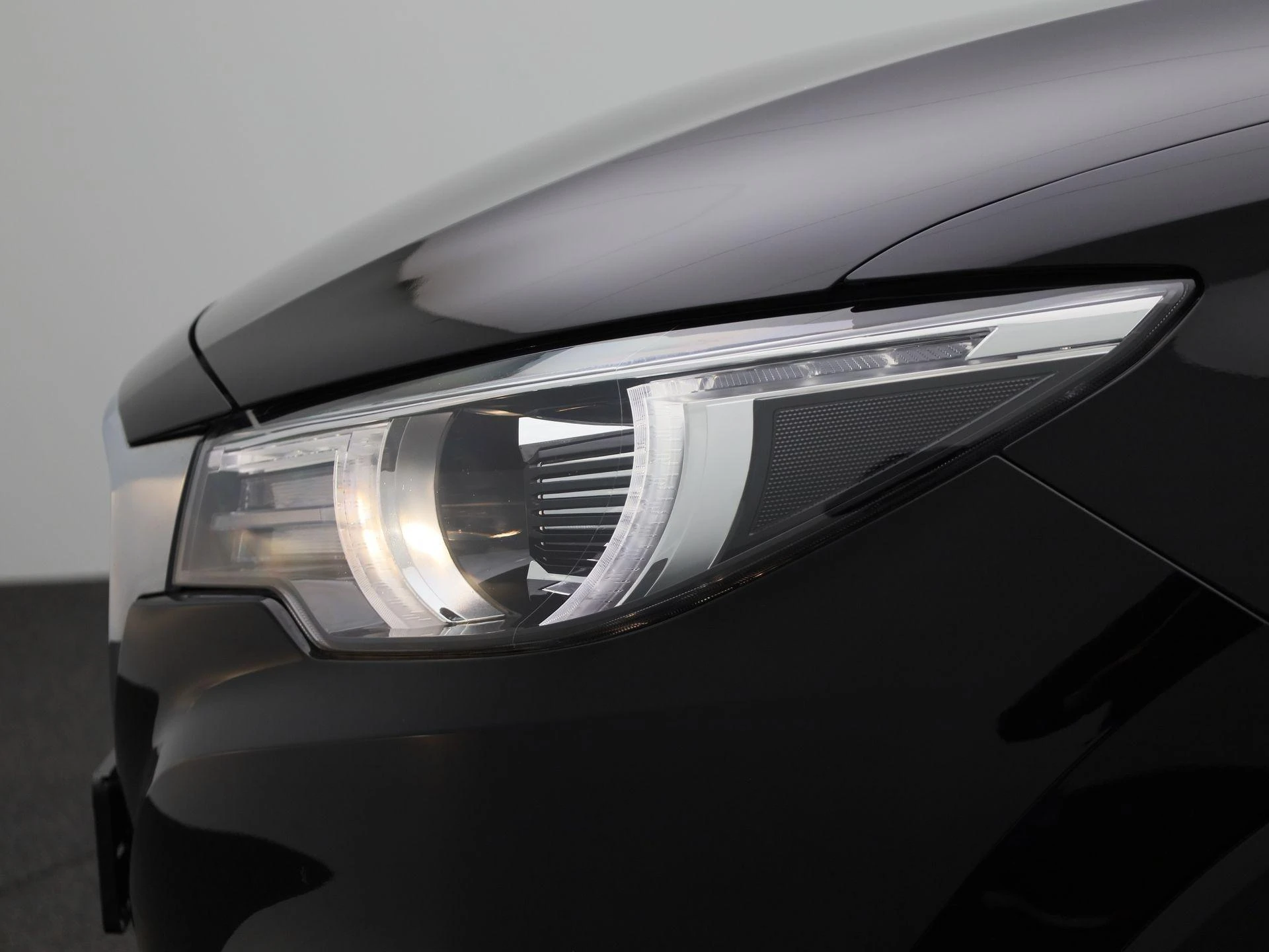 MG-ZS EV-image-14