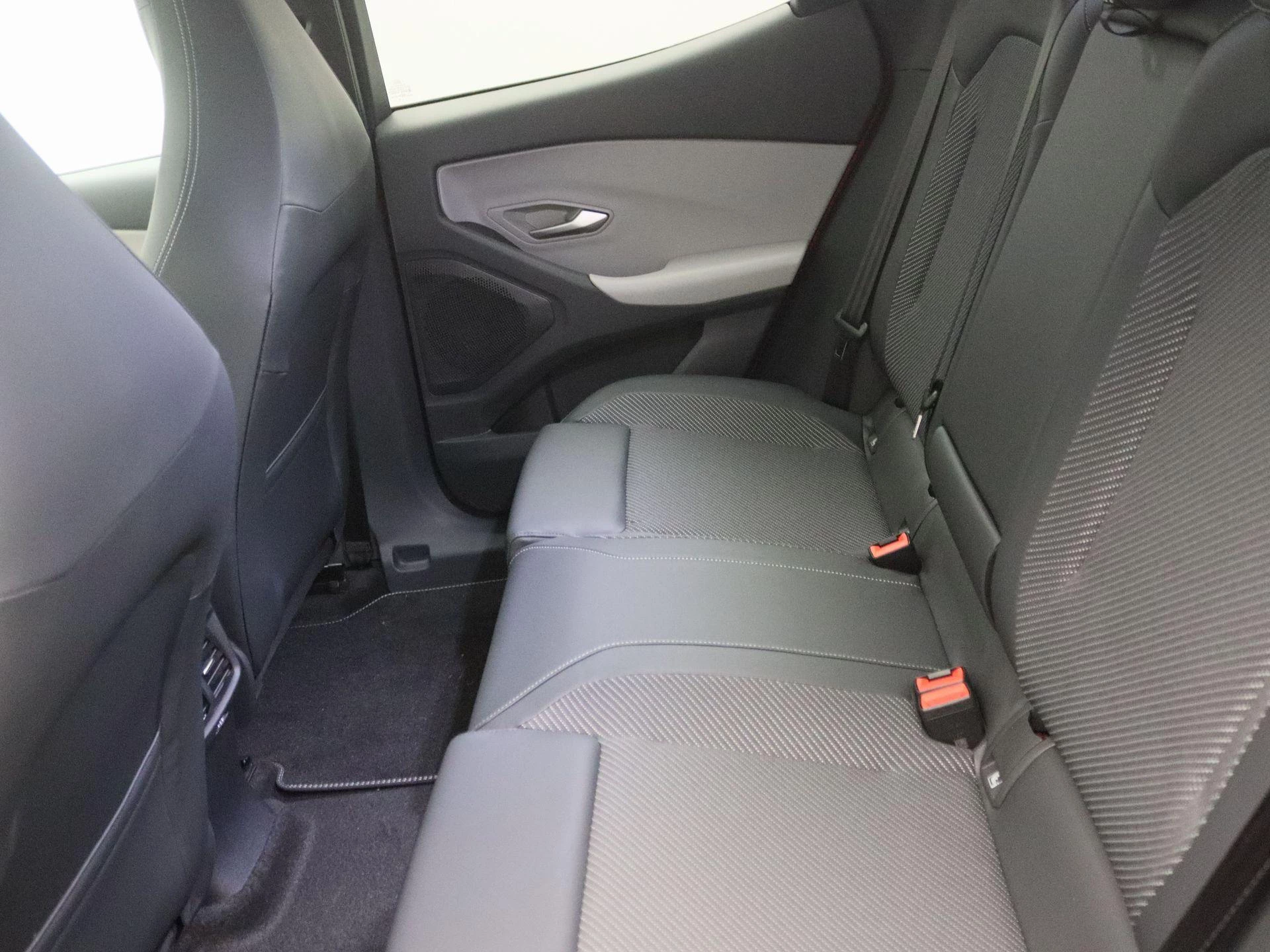 Ford-Explorer-image-11