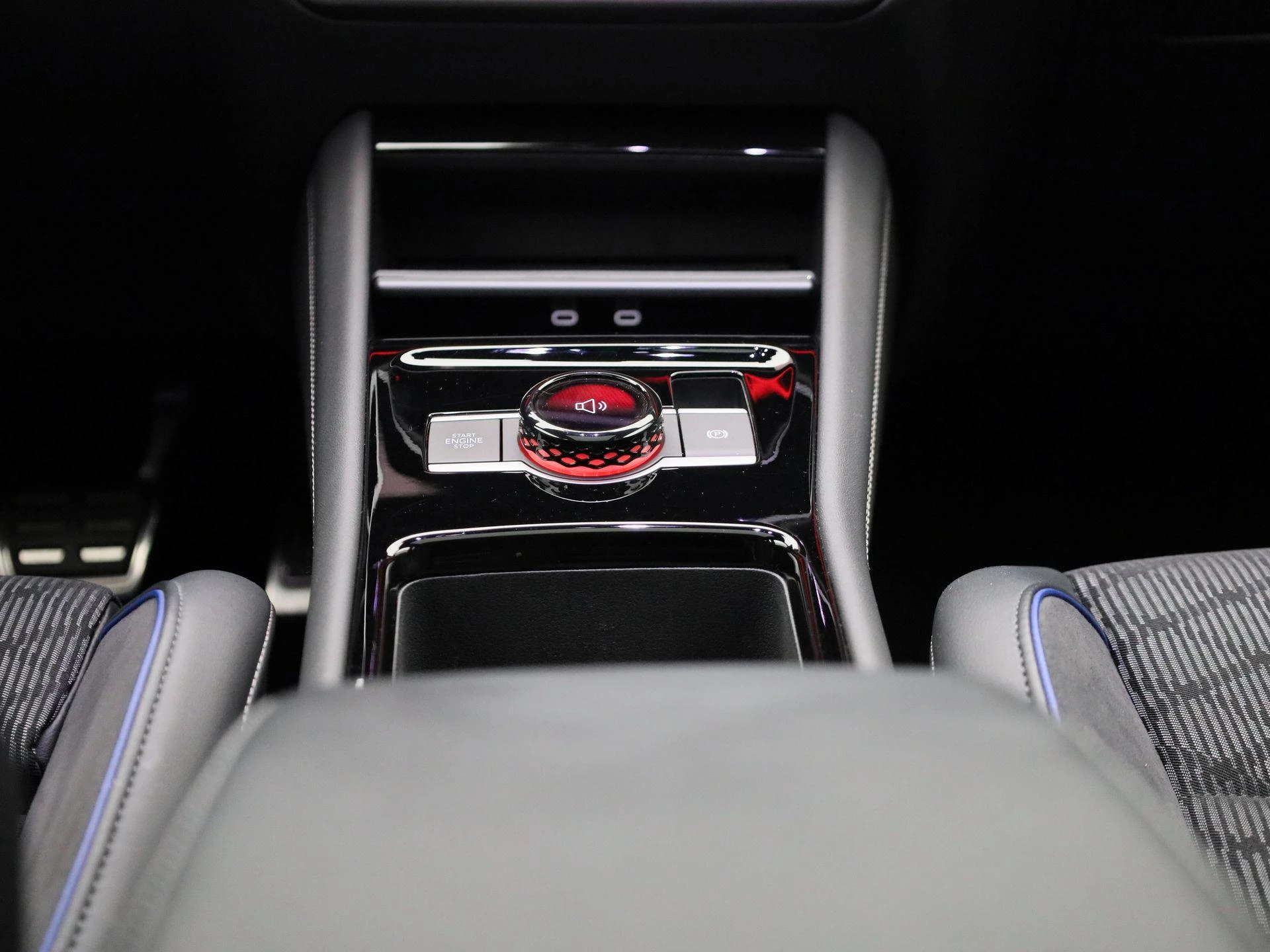 Volkswagen-Tayron-image-9