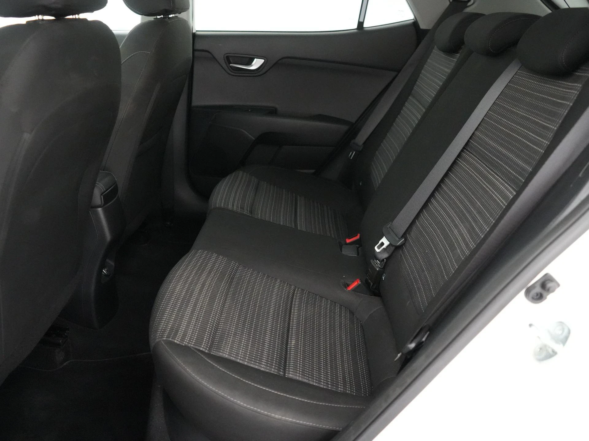 Kia-Stonic-image-14