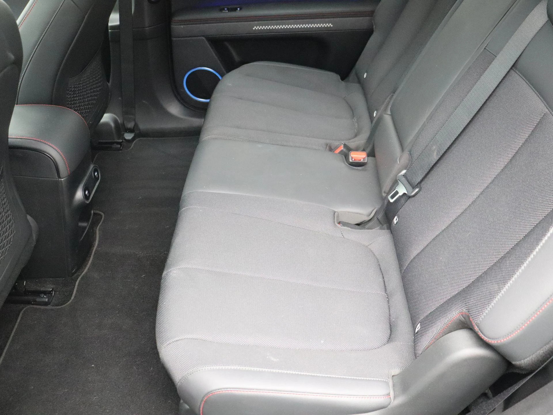 Hyundai-IONIQ 5-image-17
