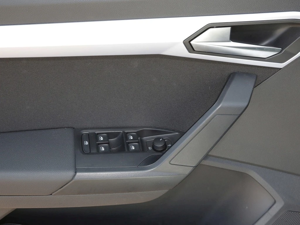 SEAT-Ibiza-image-15