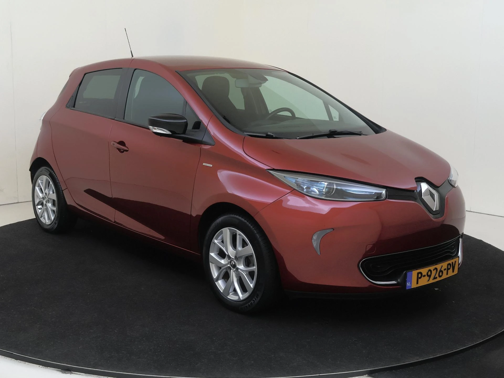 Renault-ZOE-image-1