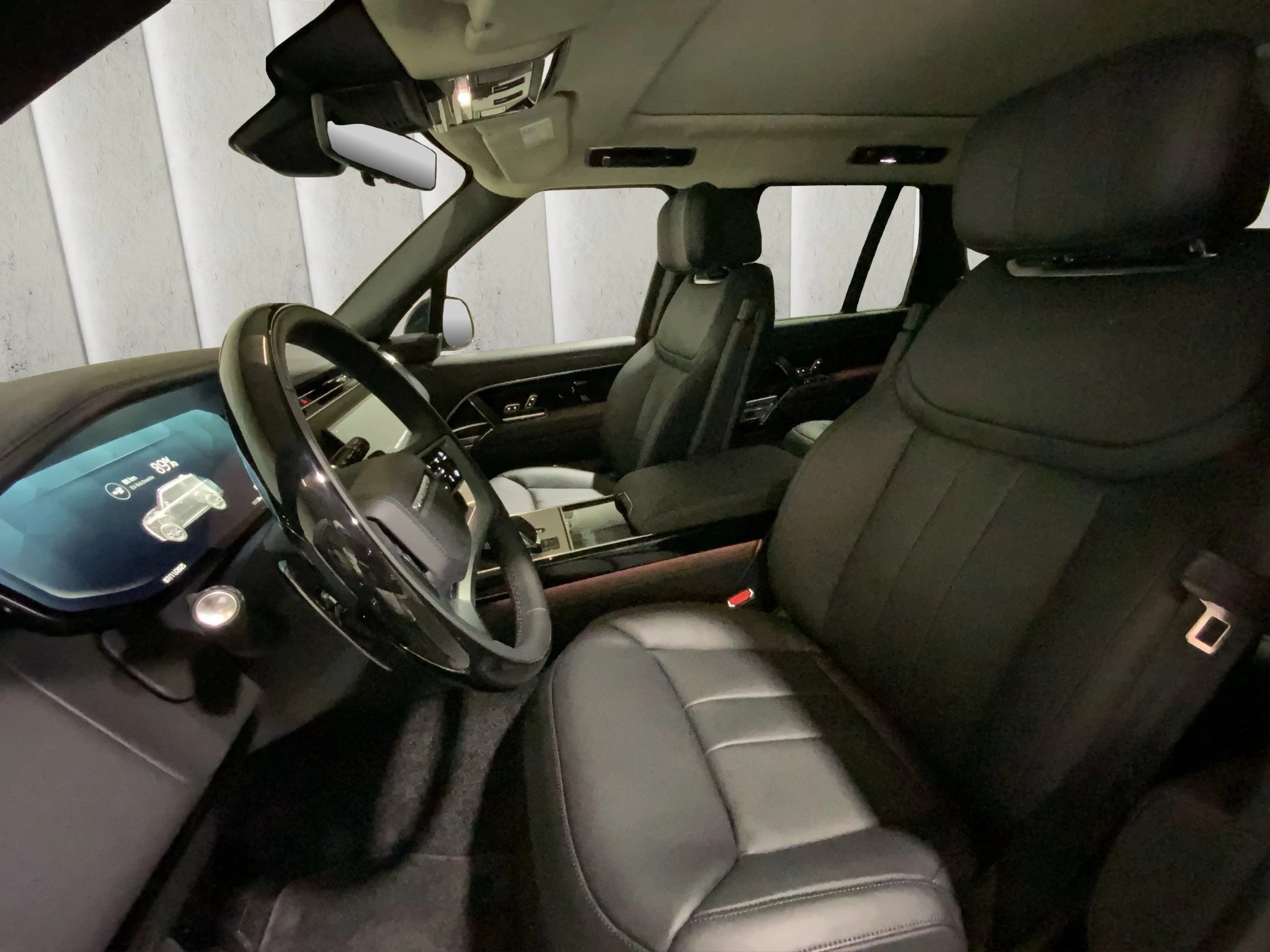 Land Rover-Range Rover-image-9