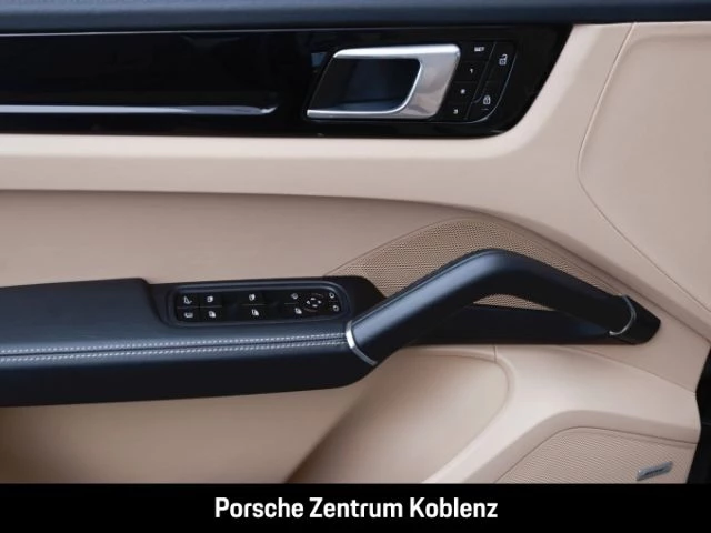 Porsche Cayenne E-Hybrid Coupe -