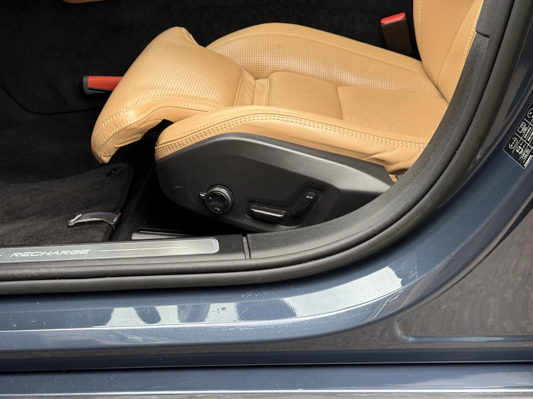 Volvo-V90-image-18
