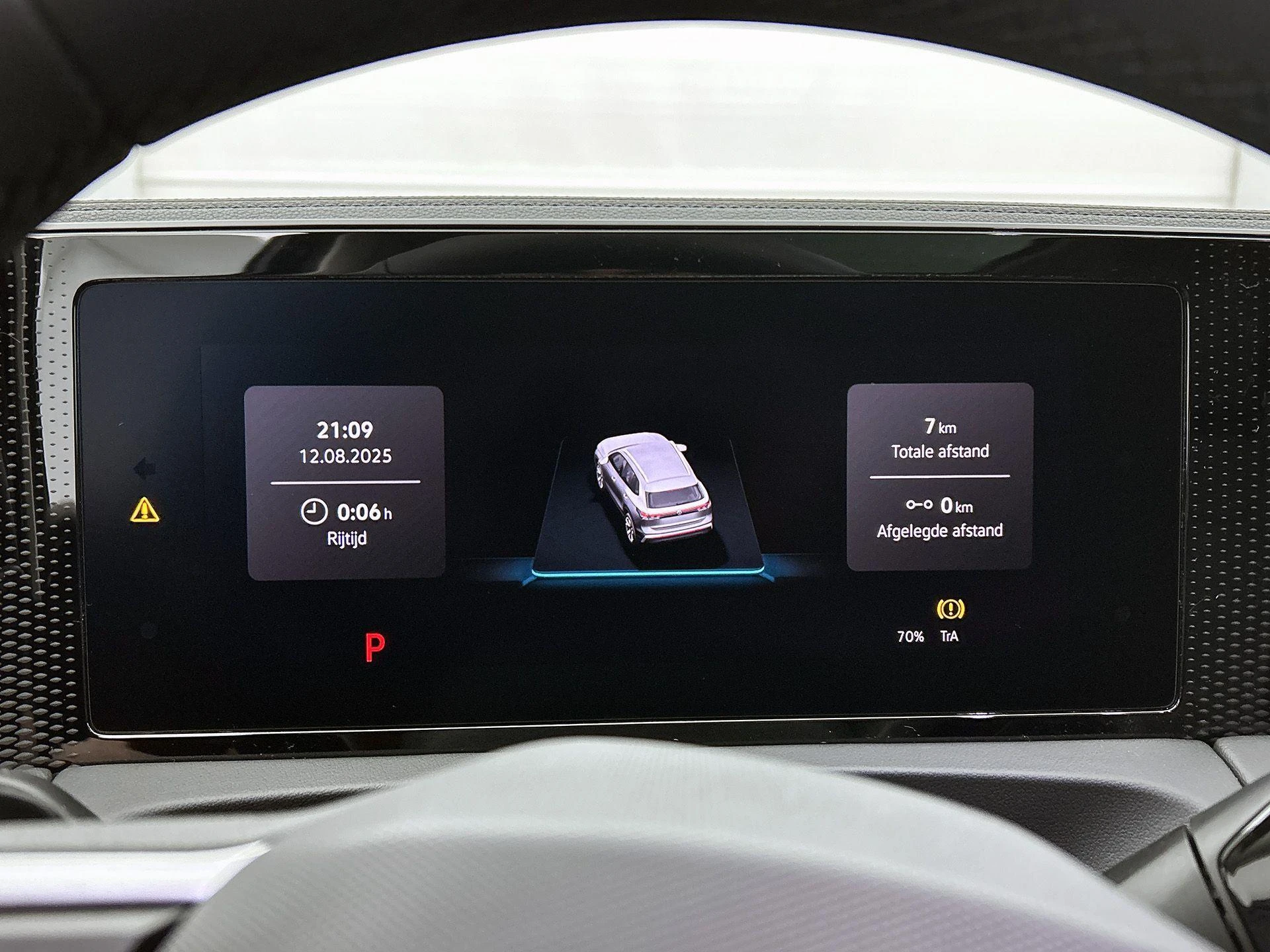 Volkswagen-Tiguan-image-11