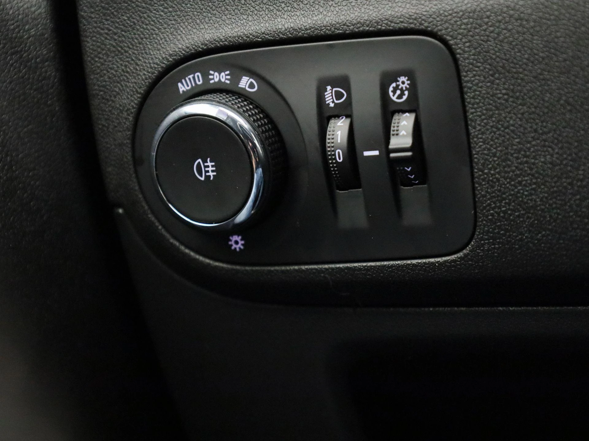 Opel-Crossland-image-23