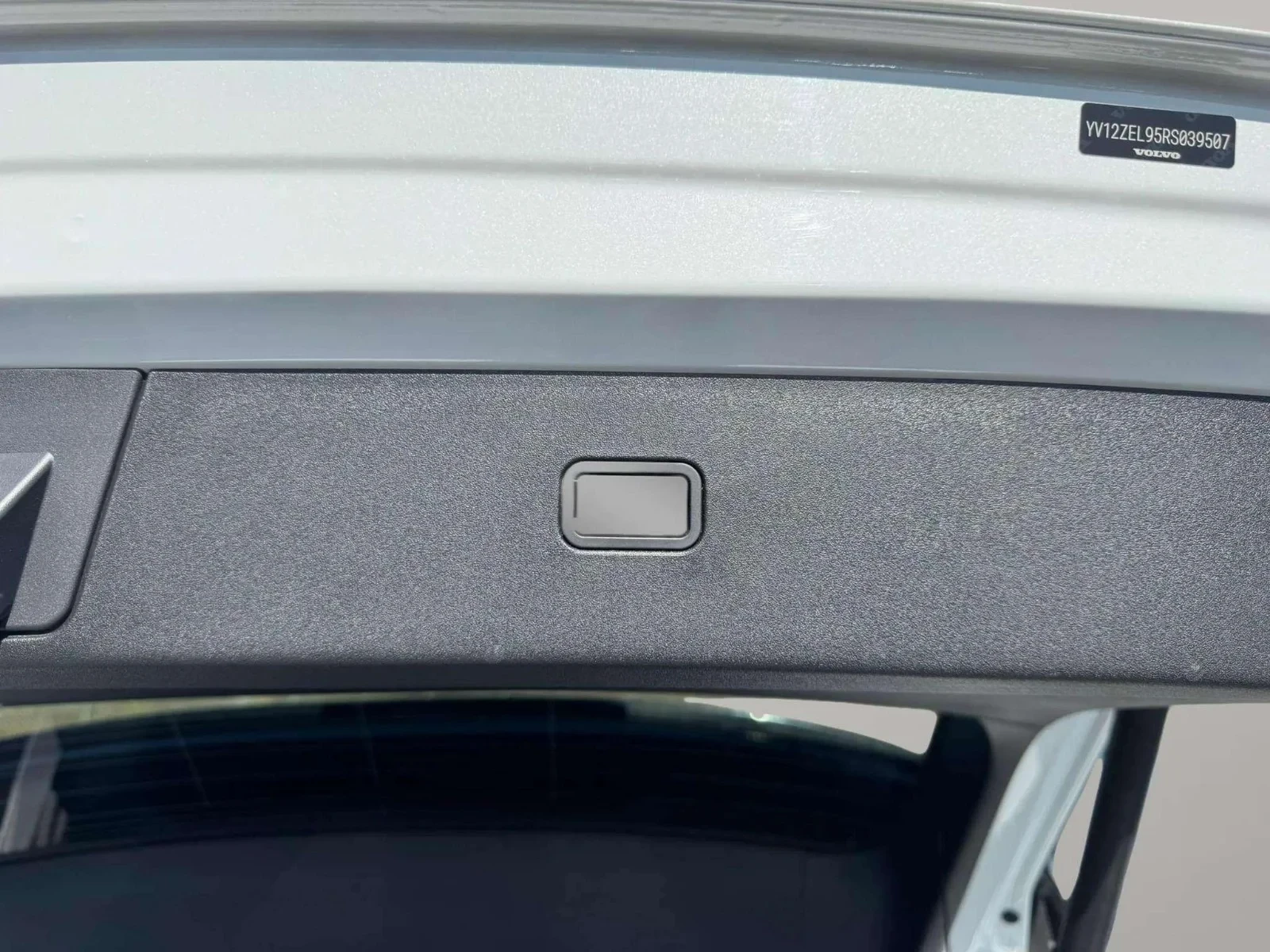 Volvo-EX30-image-23