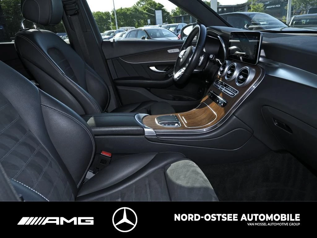 Mercedes-Benz GLC 300 de 4M AMG PANO 360 TOTWINKEL SPUR LED AMG Line