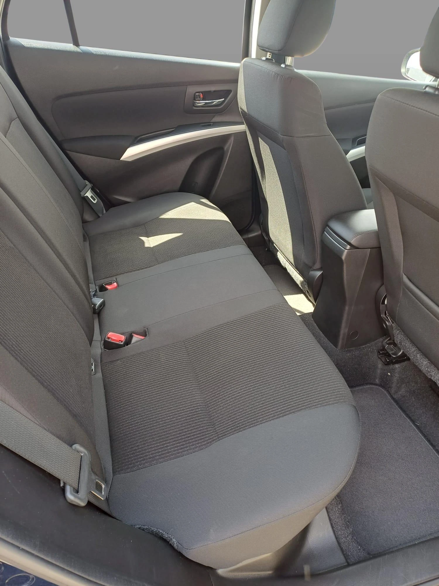 Suzuki-S-Cross-image-10