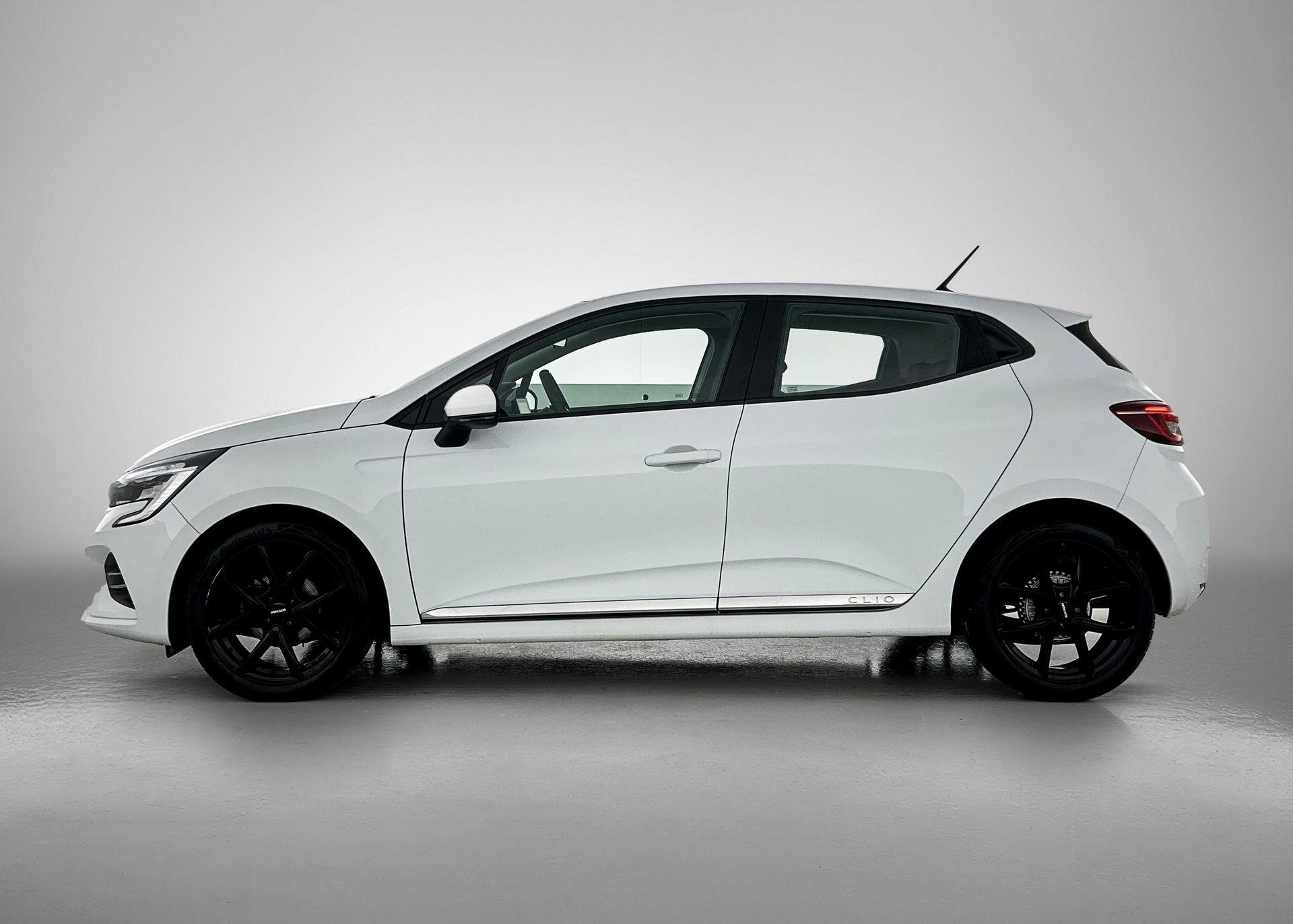 Renault-Clio-image-1