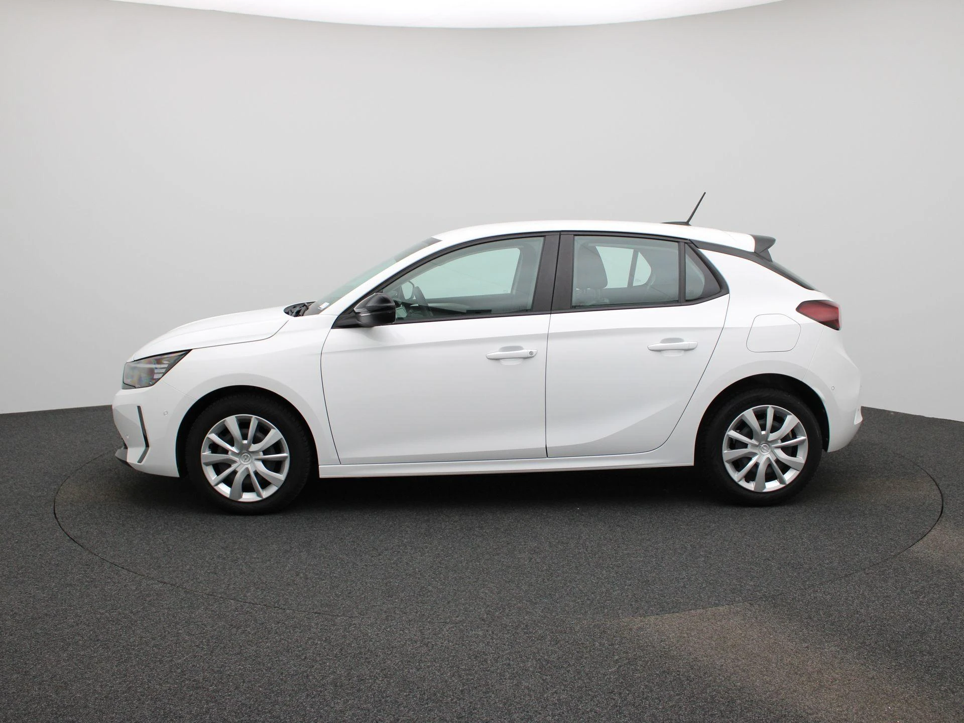 Opel-Corsa-image-3